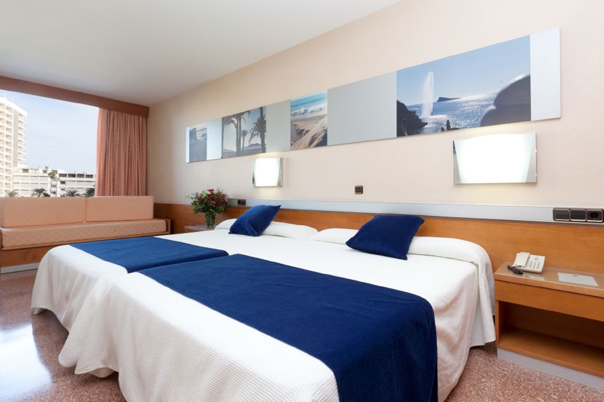 Double or Twin Capacity 4