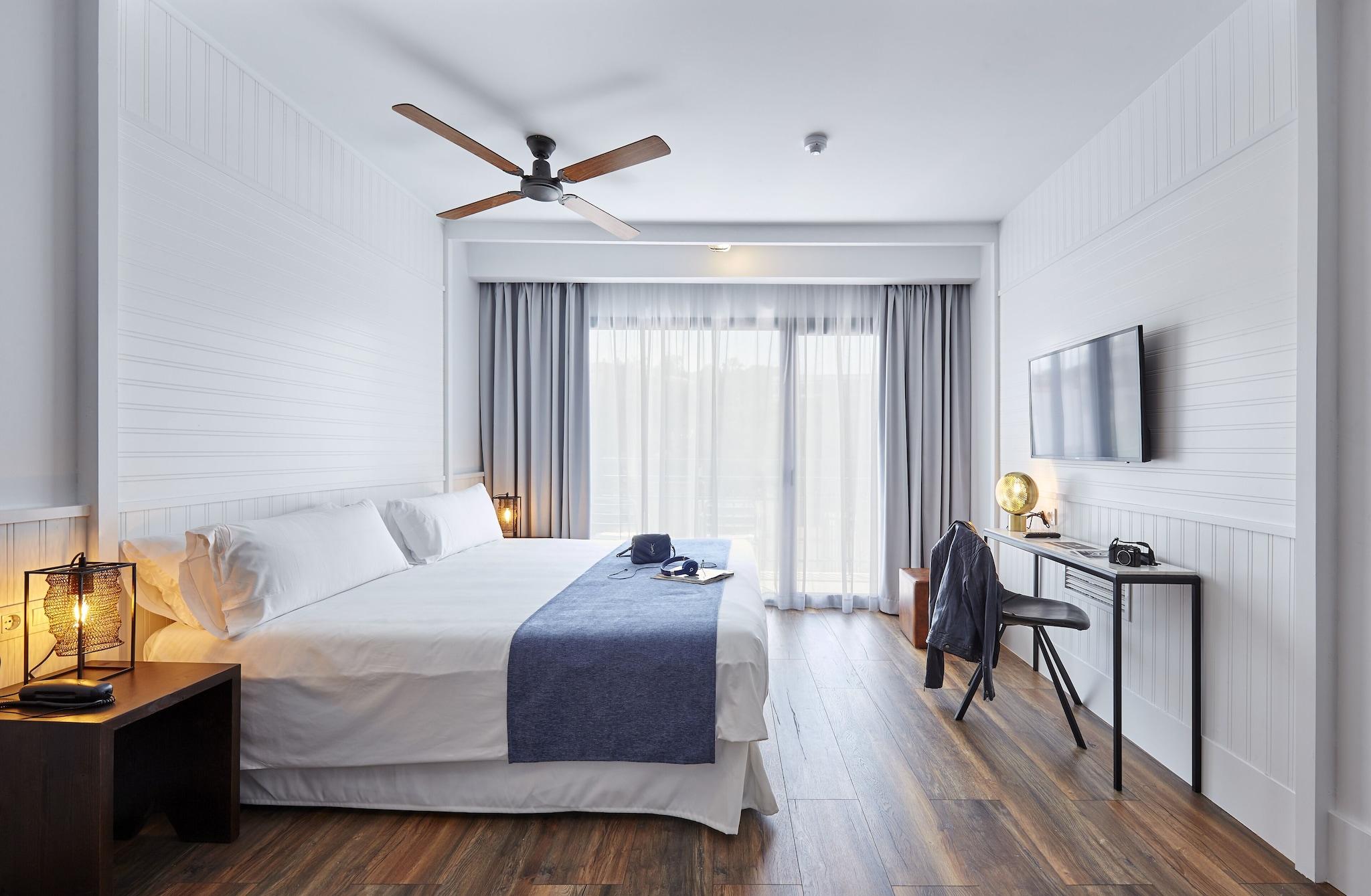 Double or Twin Superior