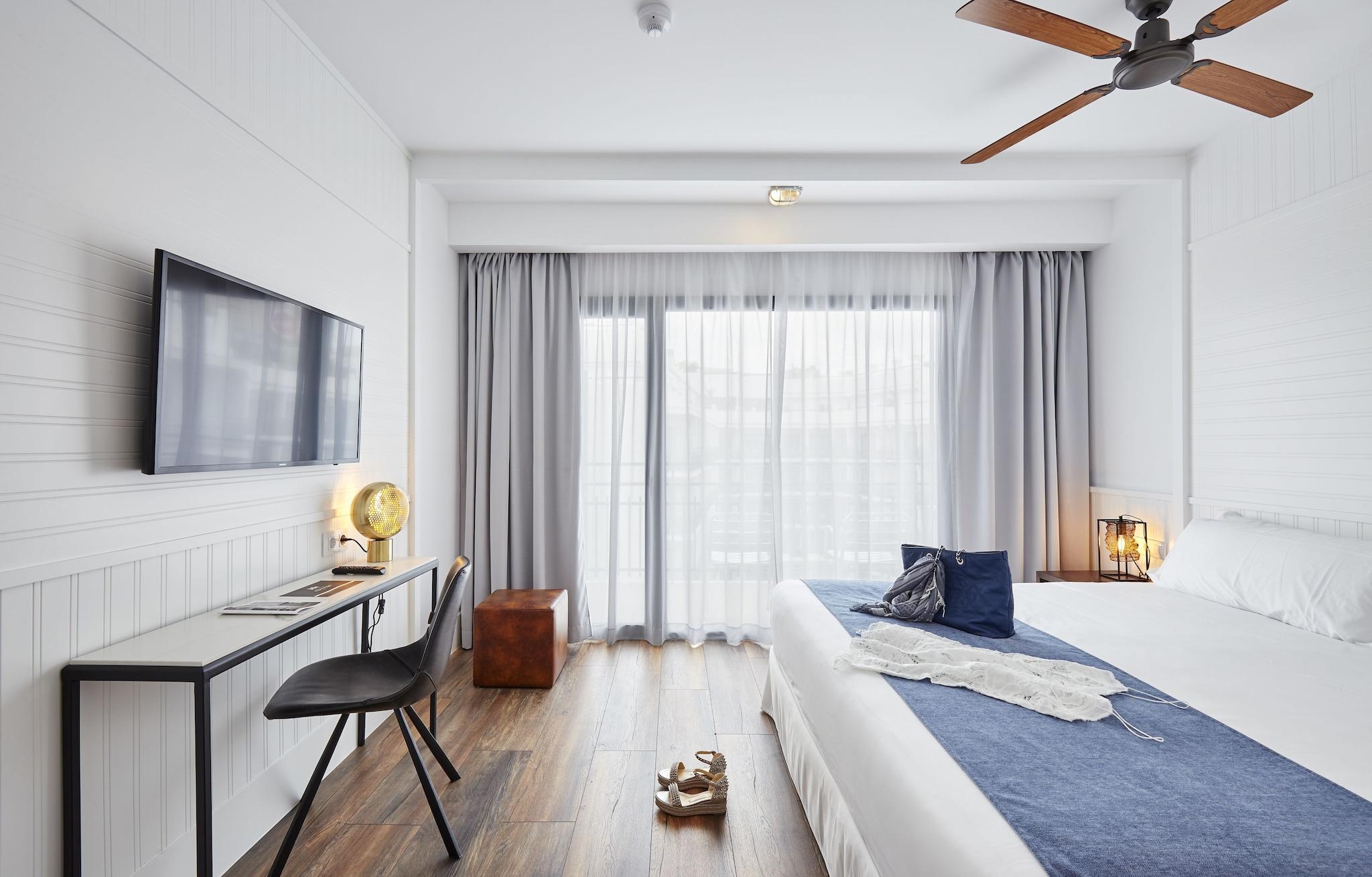 Double or Twin Superior