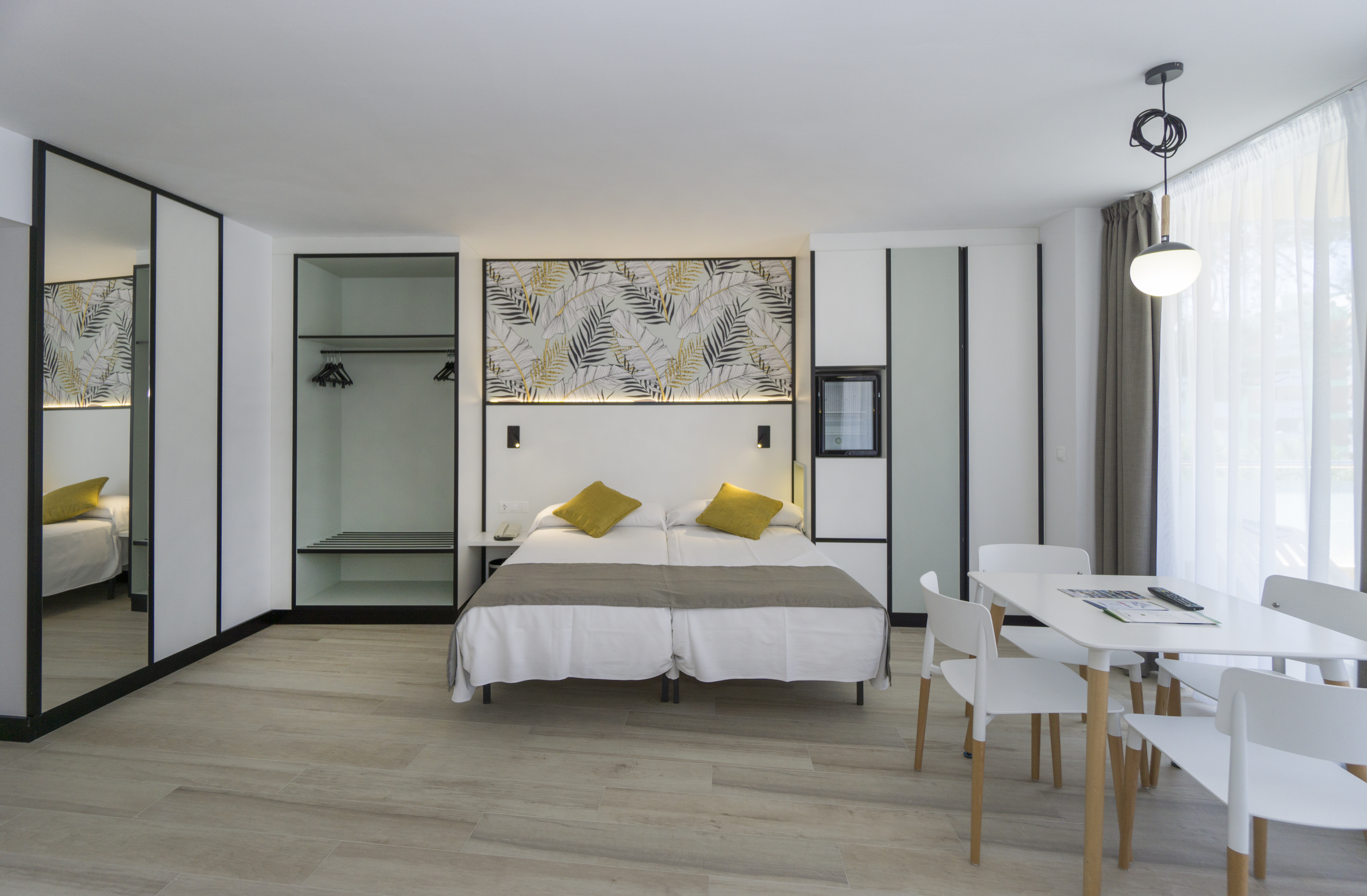 Family Room Superior