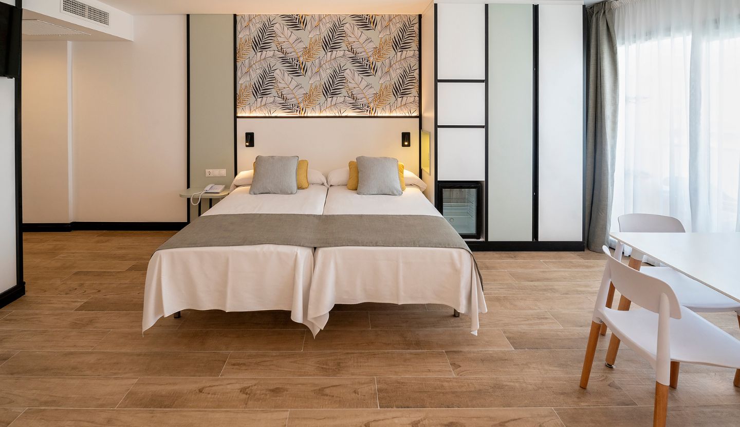 Family Room Capacity 4