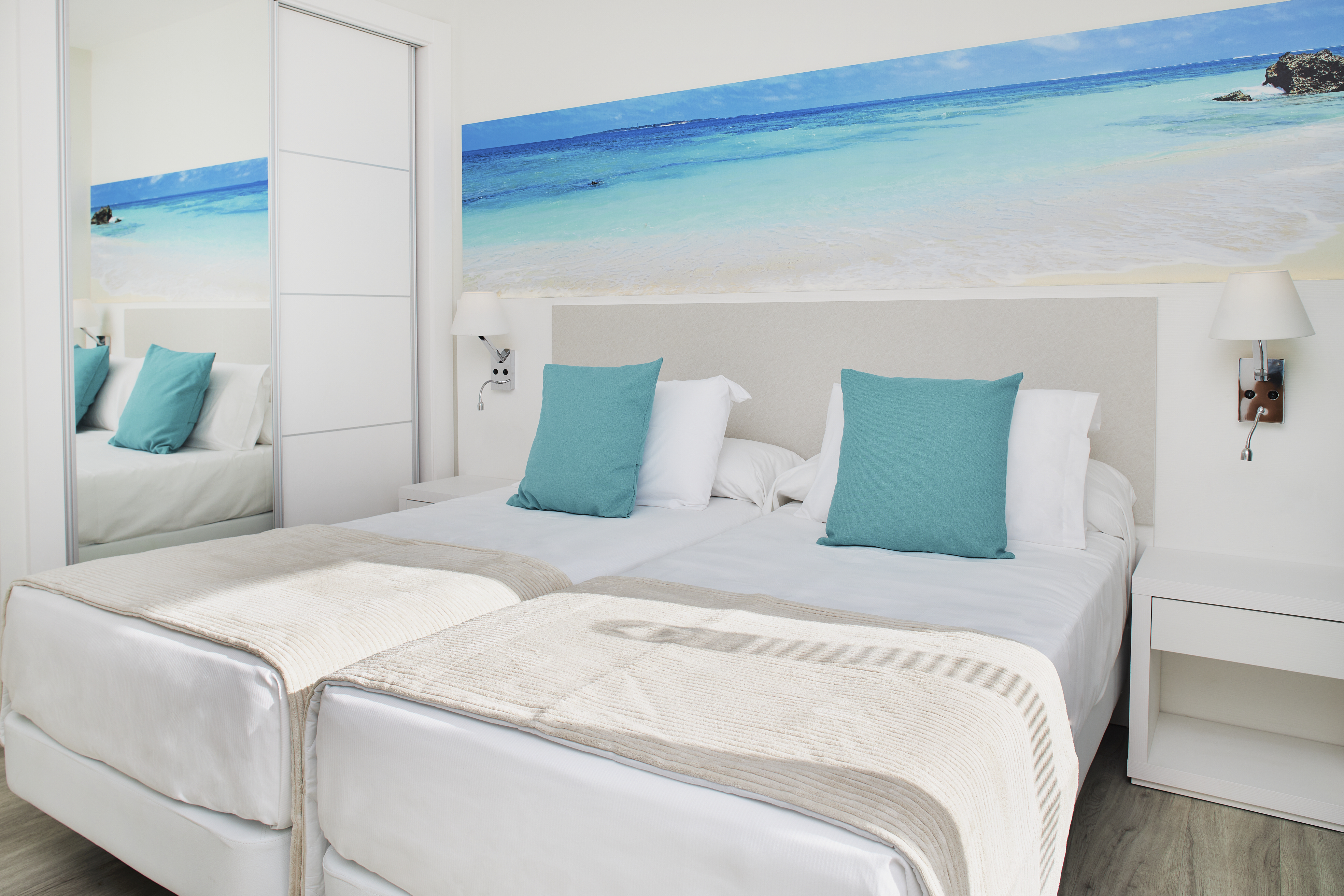 Double or Twin Standard