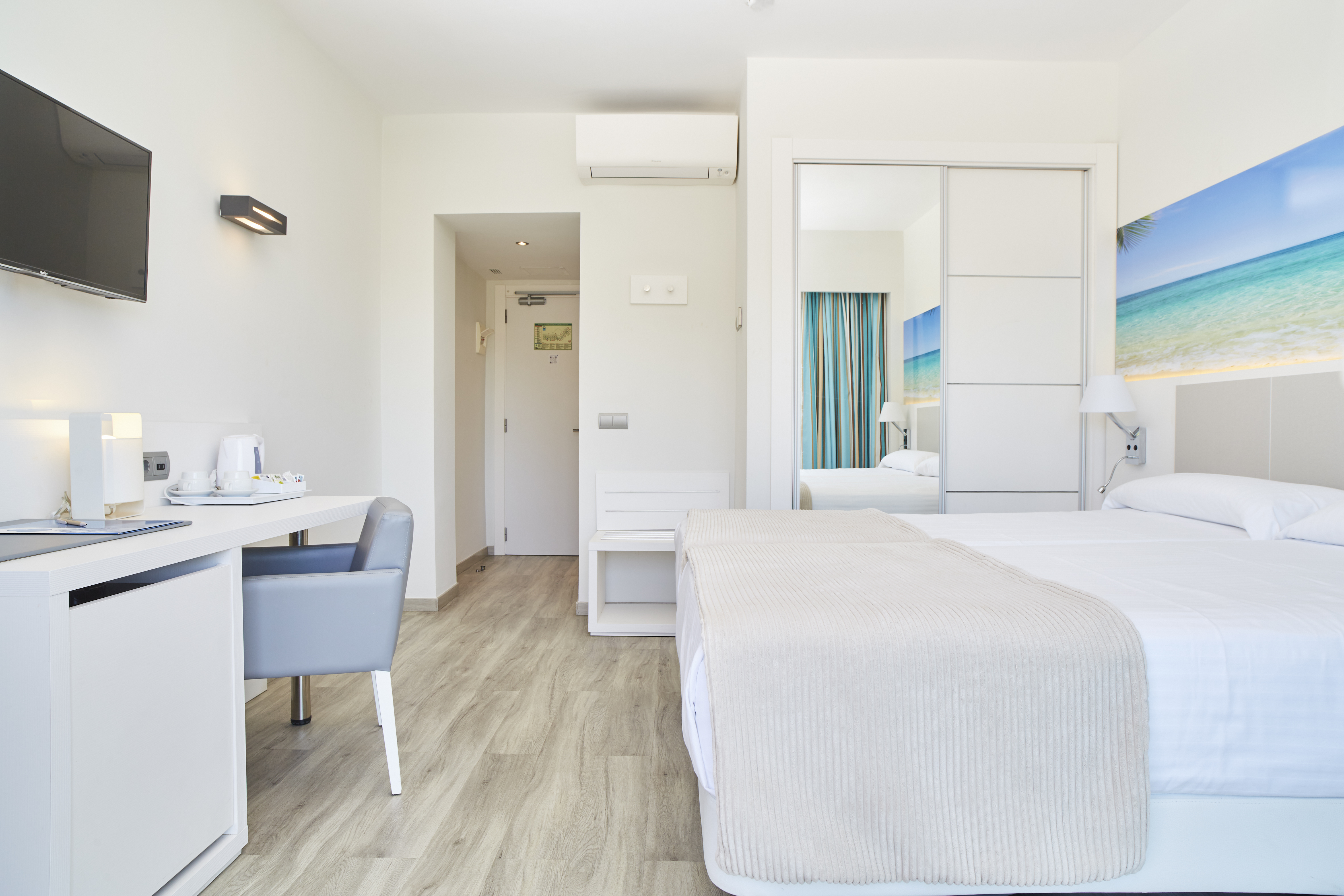 Double Superior Pool View