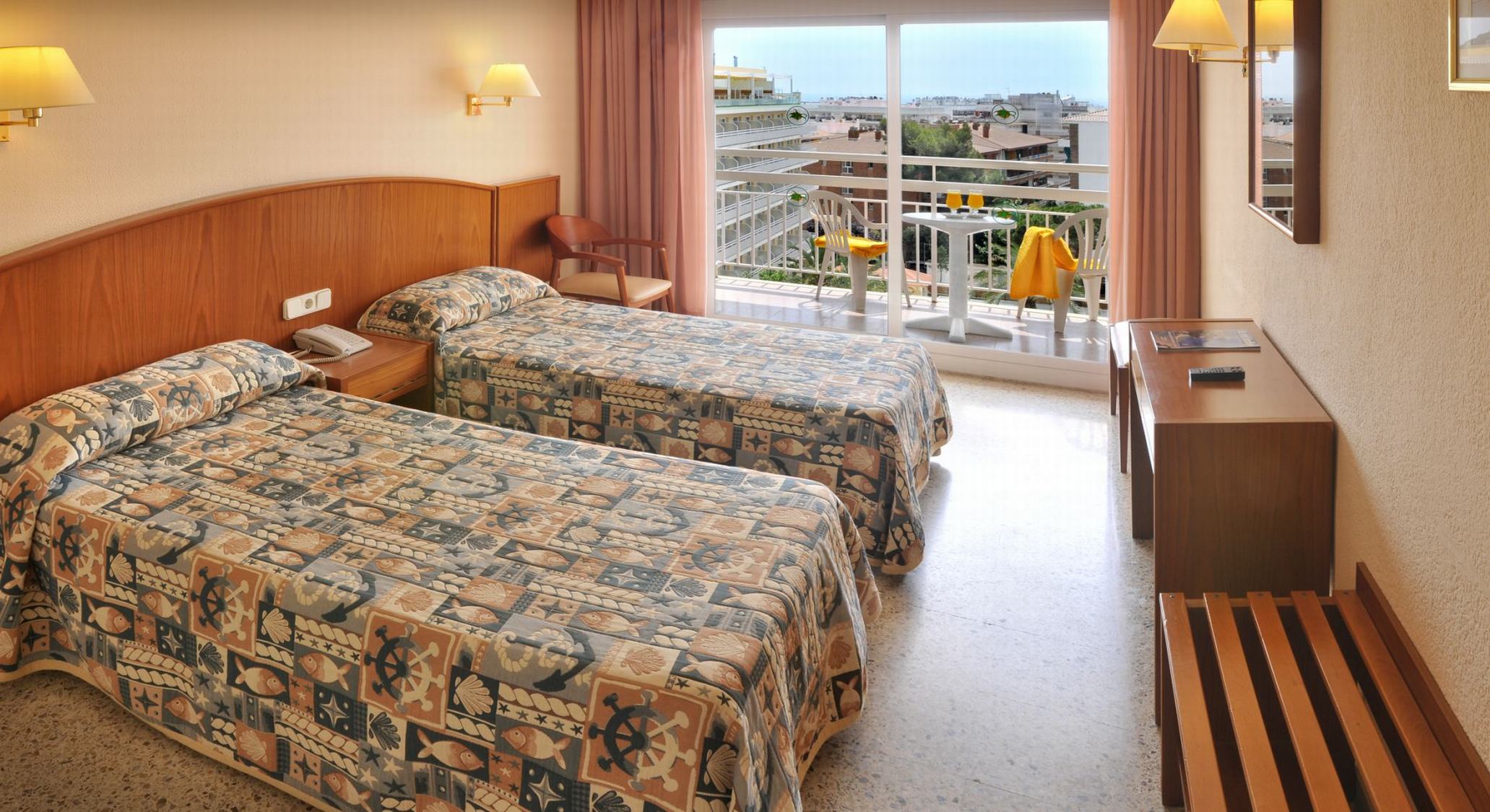 Double or Twin Standard