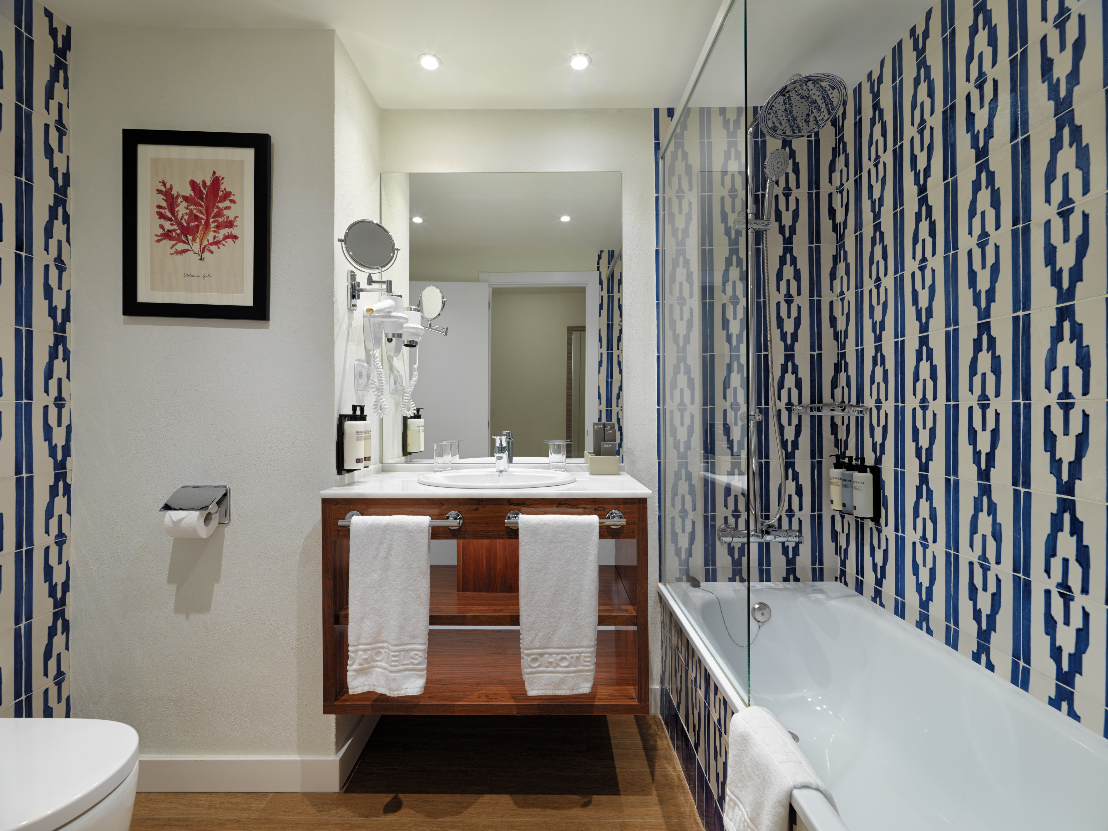 Double Single Pool View