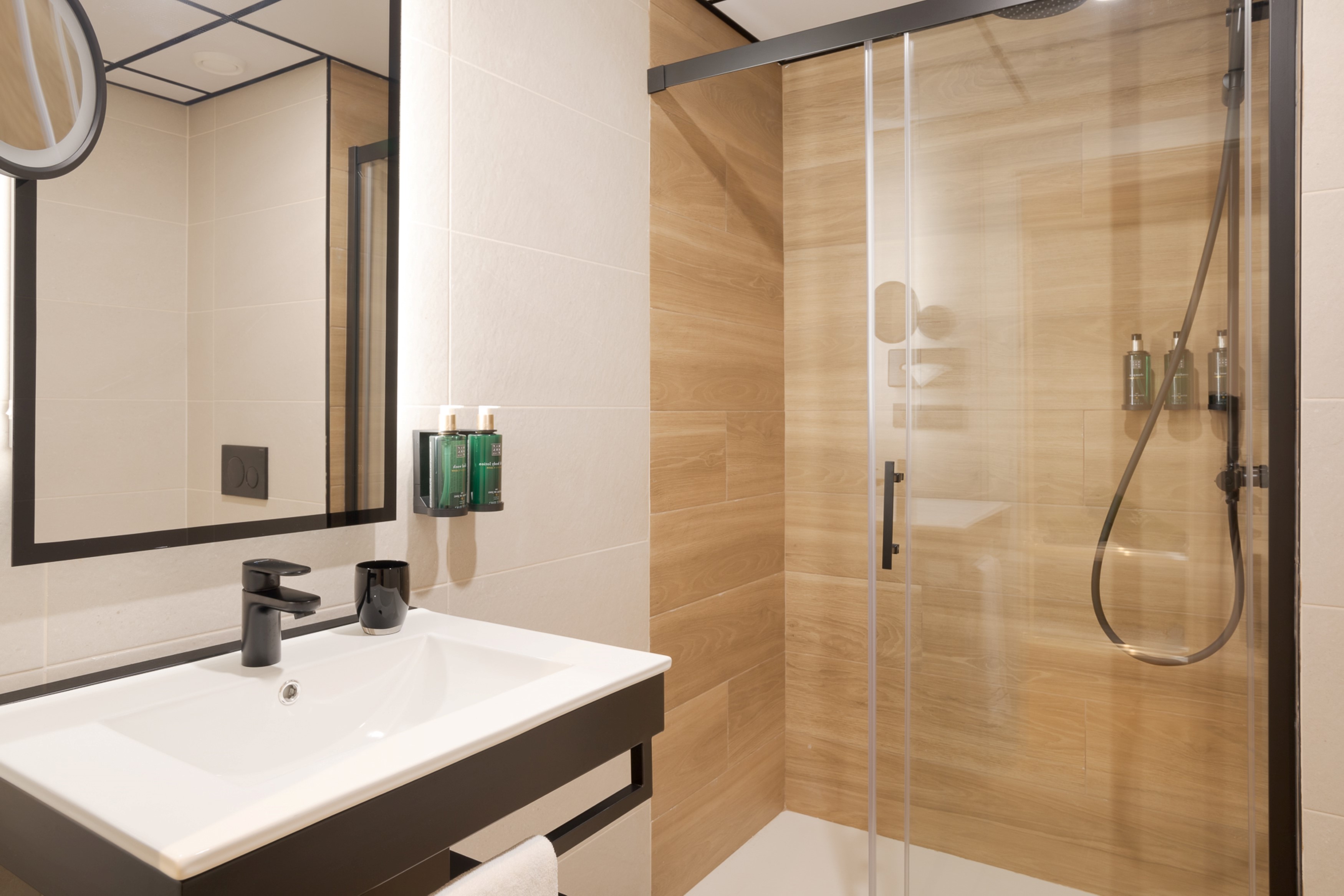 Double Single Superior