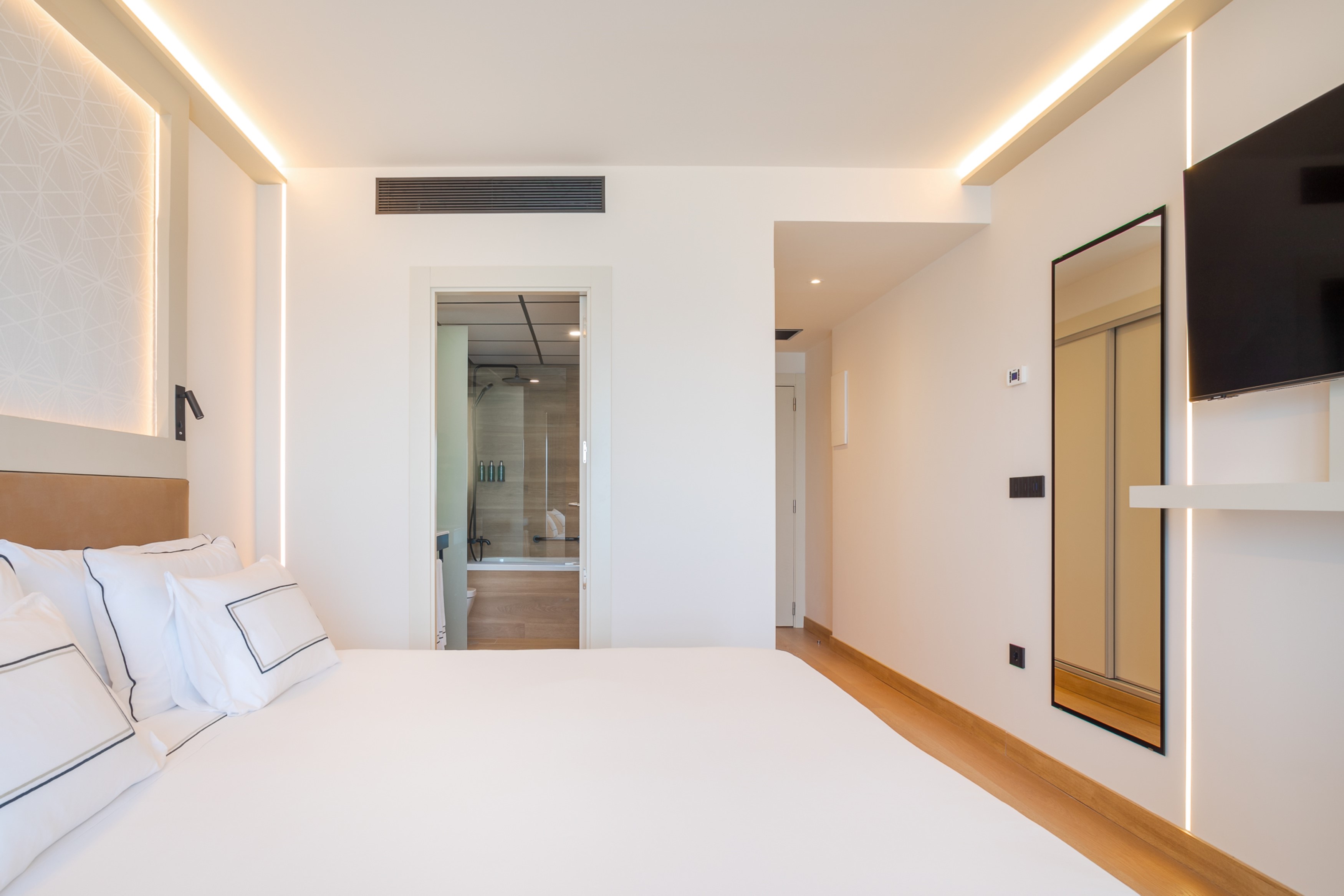 Double or Twin Superior