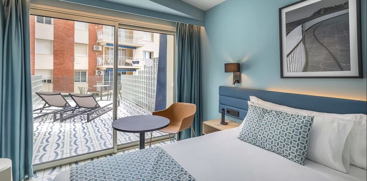 Room Deluxe Side Sea View