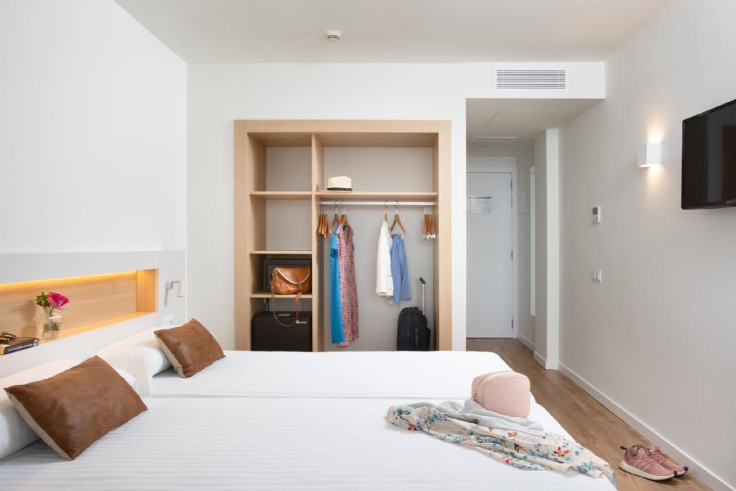 Double or Twin Superior