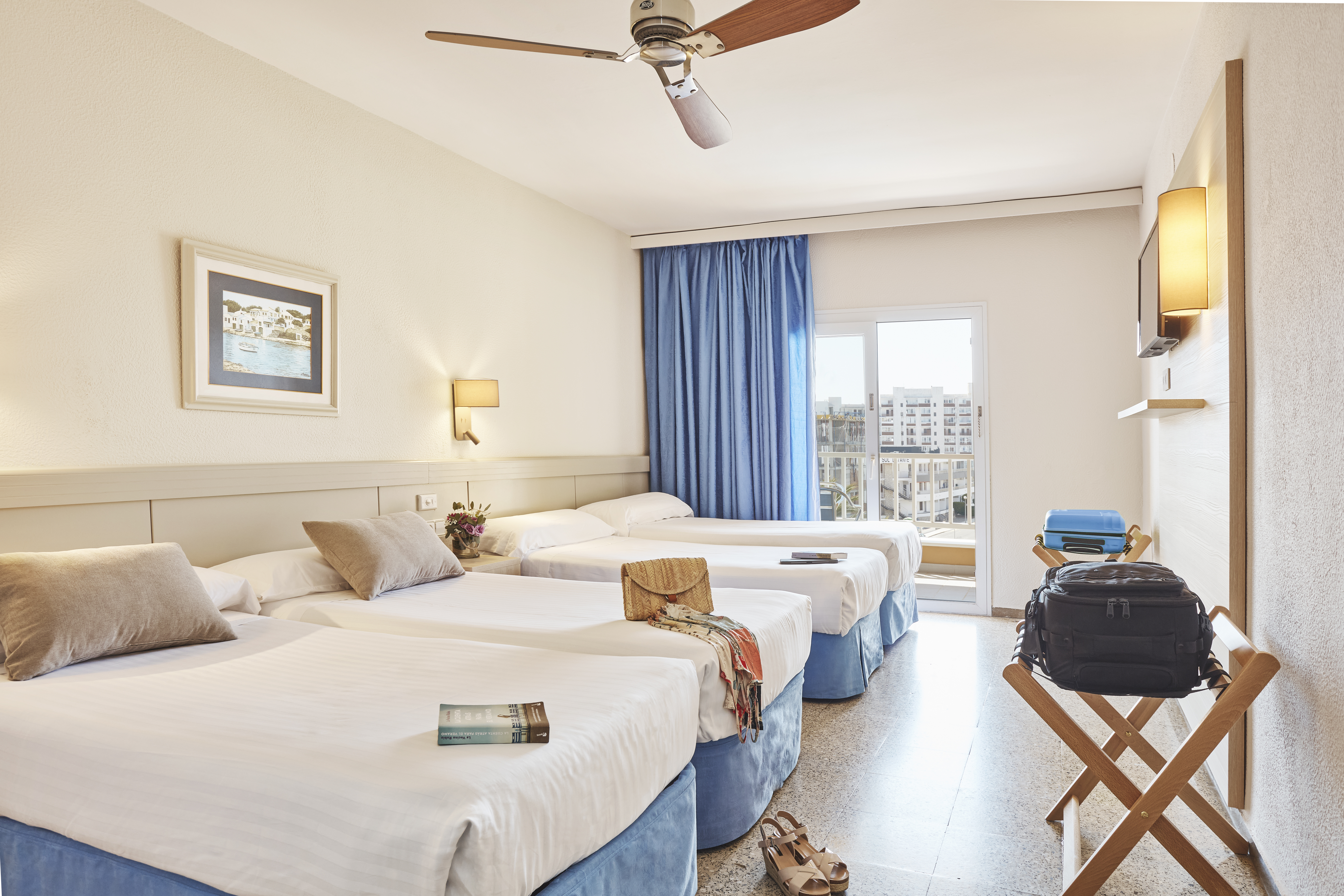 Double or Twin Capacity 6