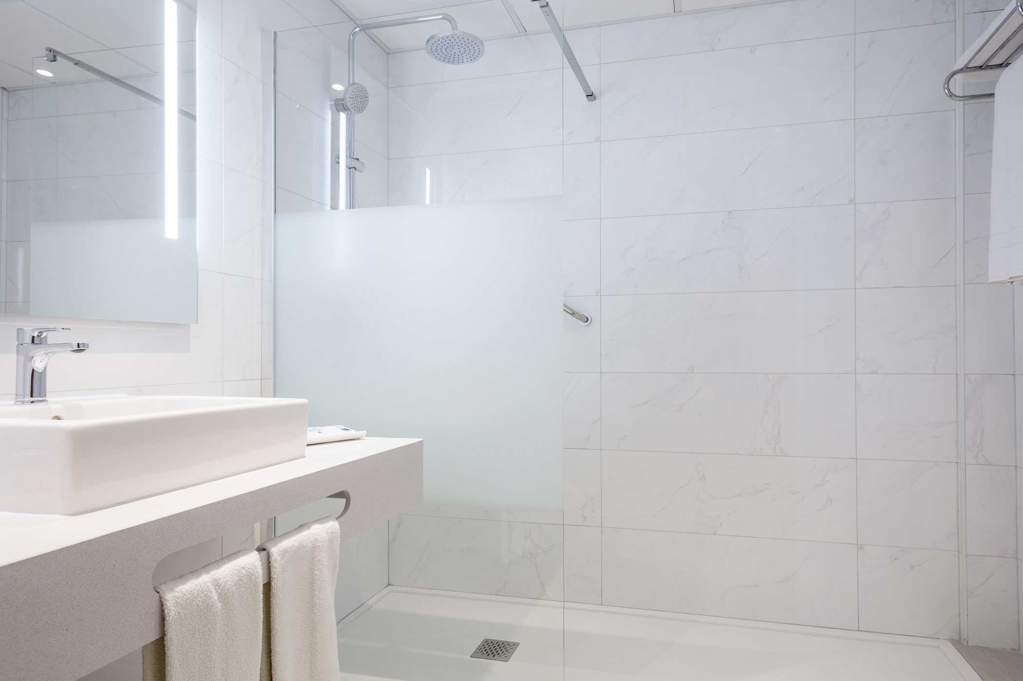 Double or Twin Standard