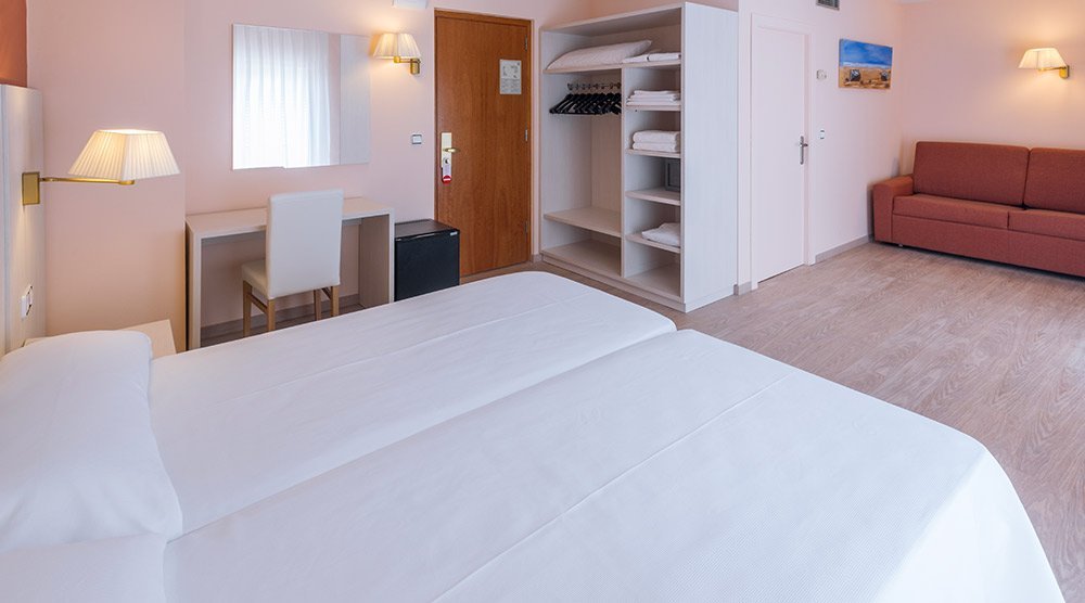 Family Room Standard