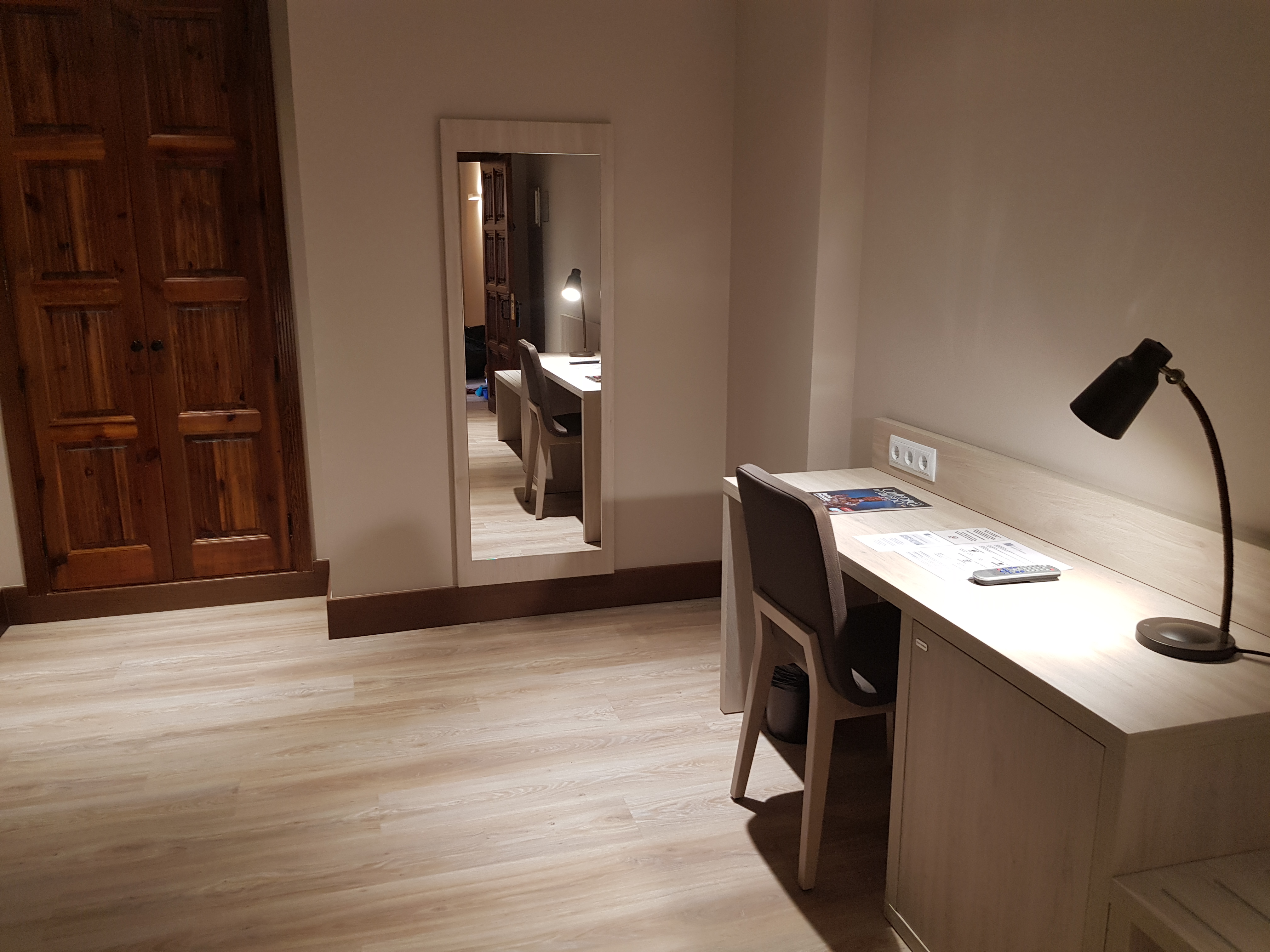 Double King Size Bed