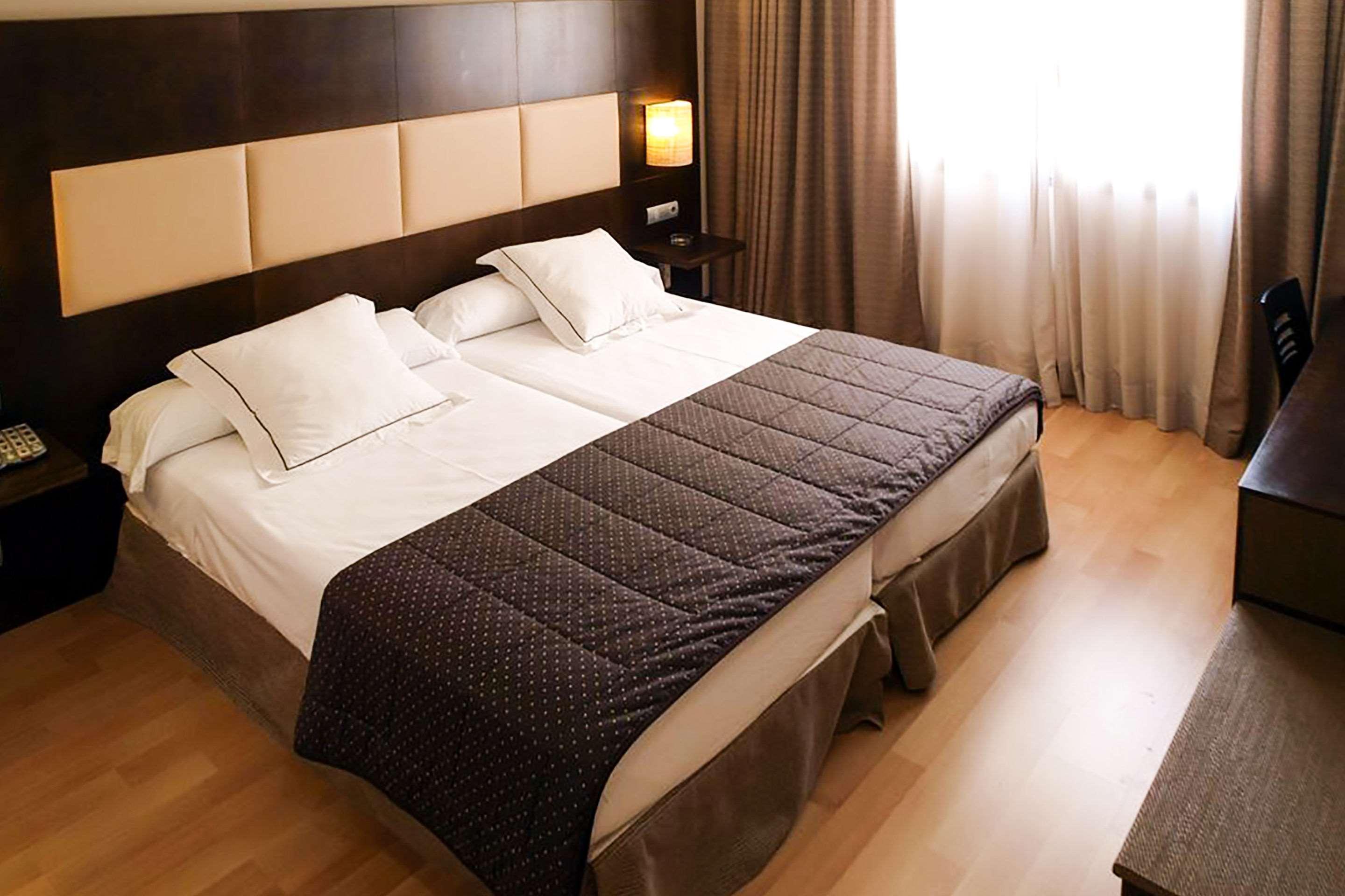 Double Single Superior