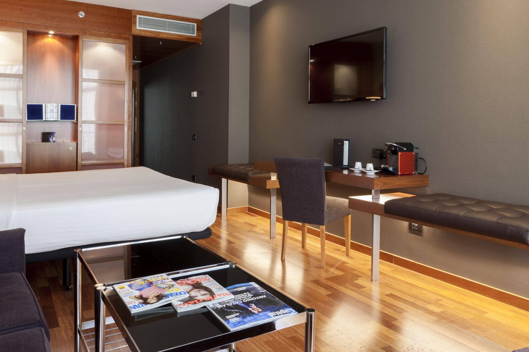 Double Superior King Bed