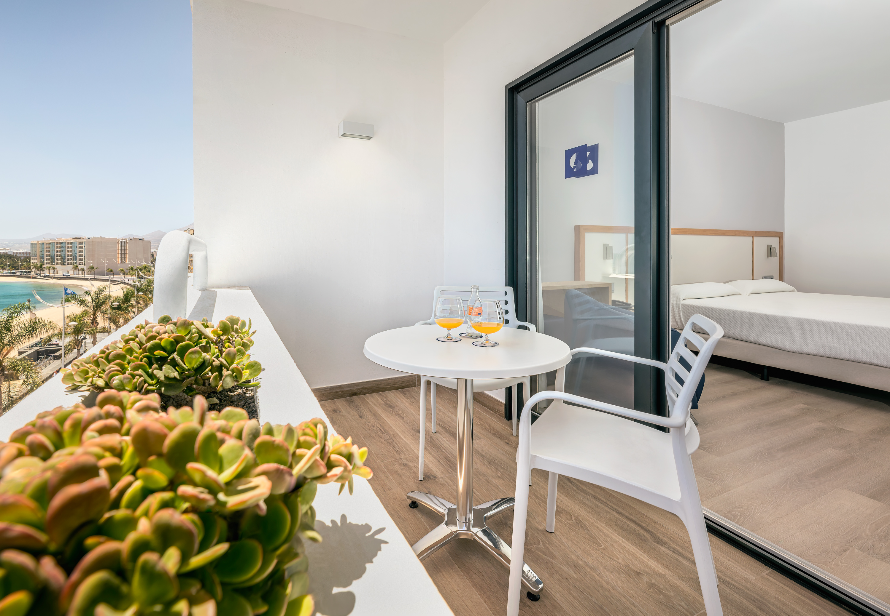 Double or Twin Sea View