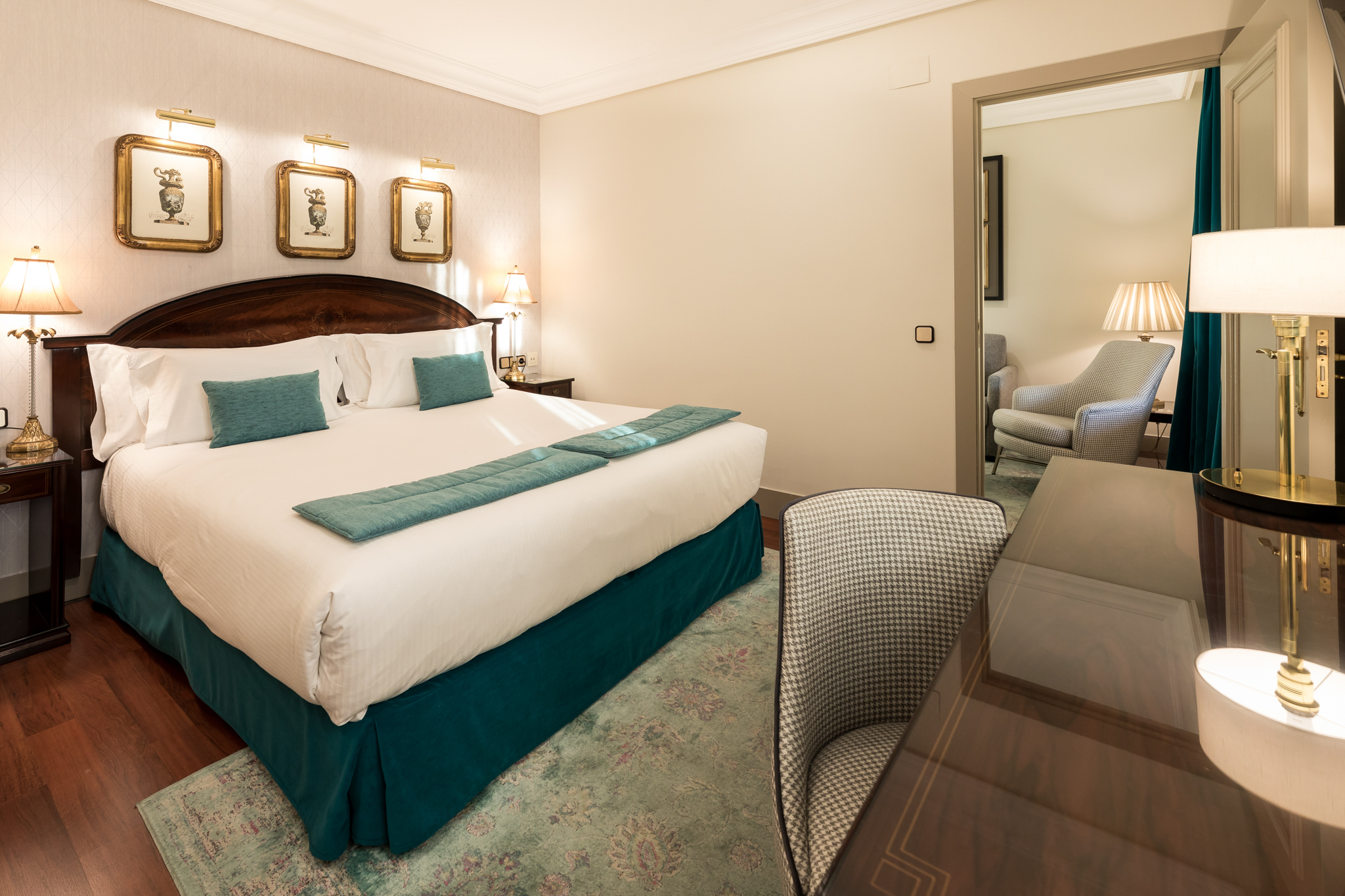 Double or Twin Superior