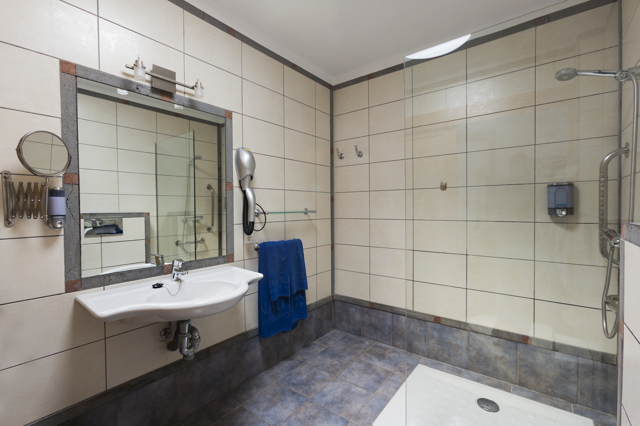 Apartment Capacity 4