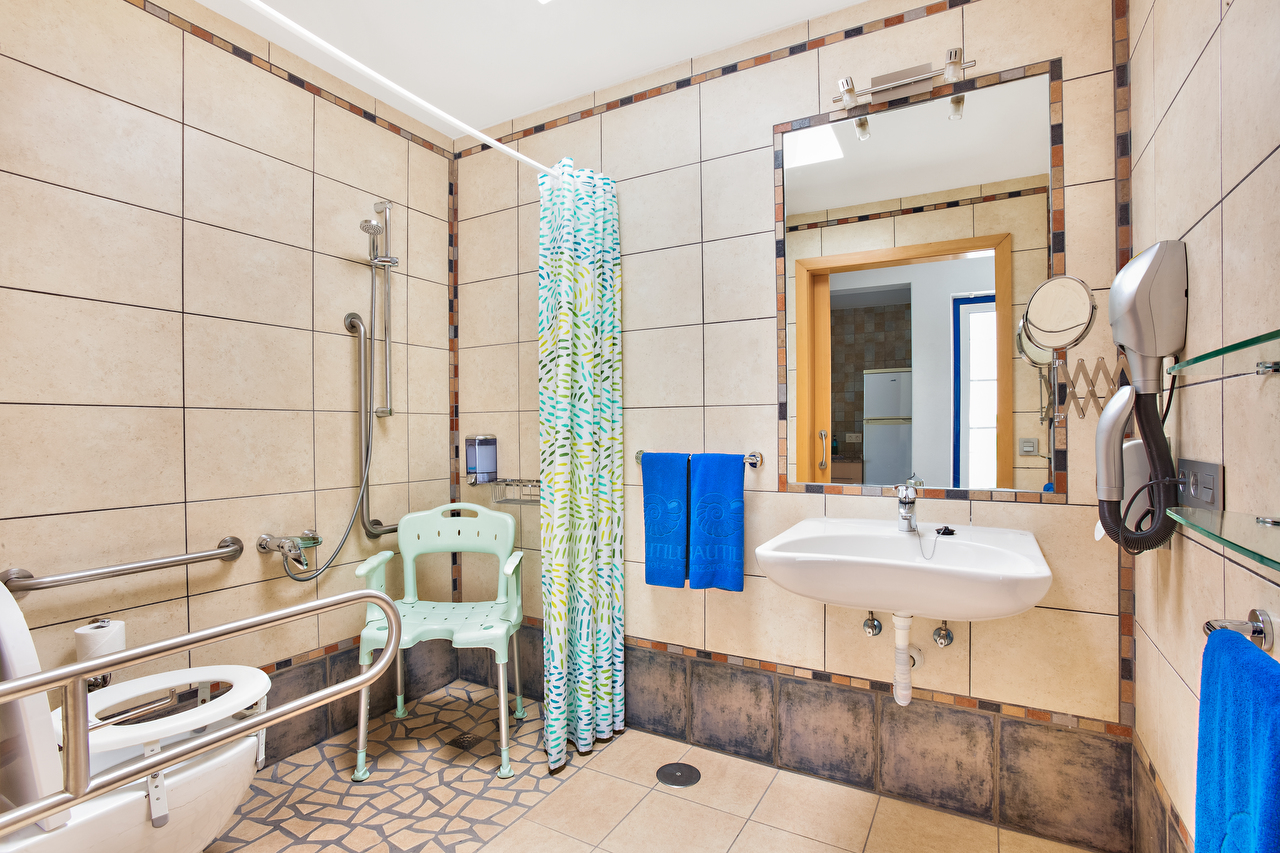 Apartment Capacity 1