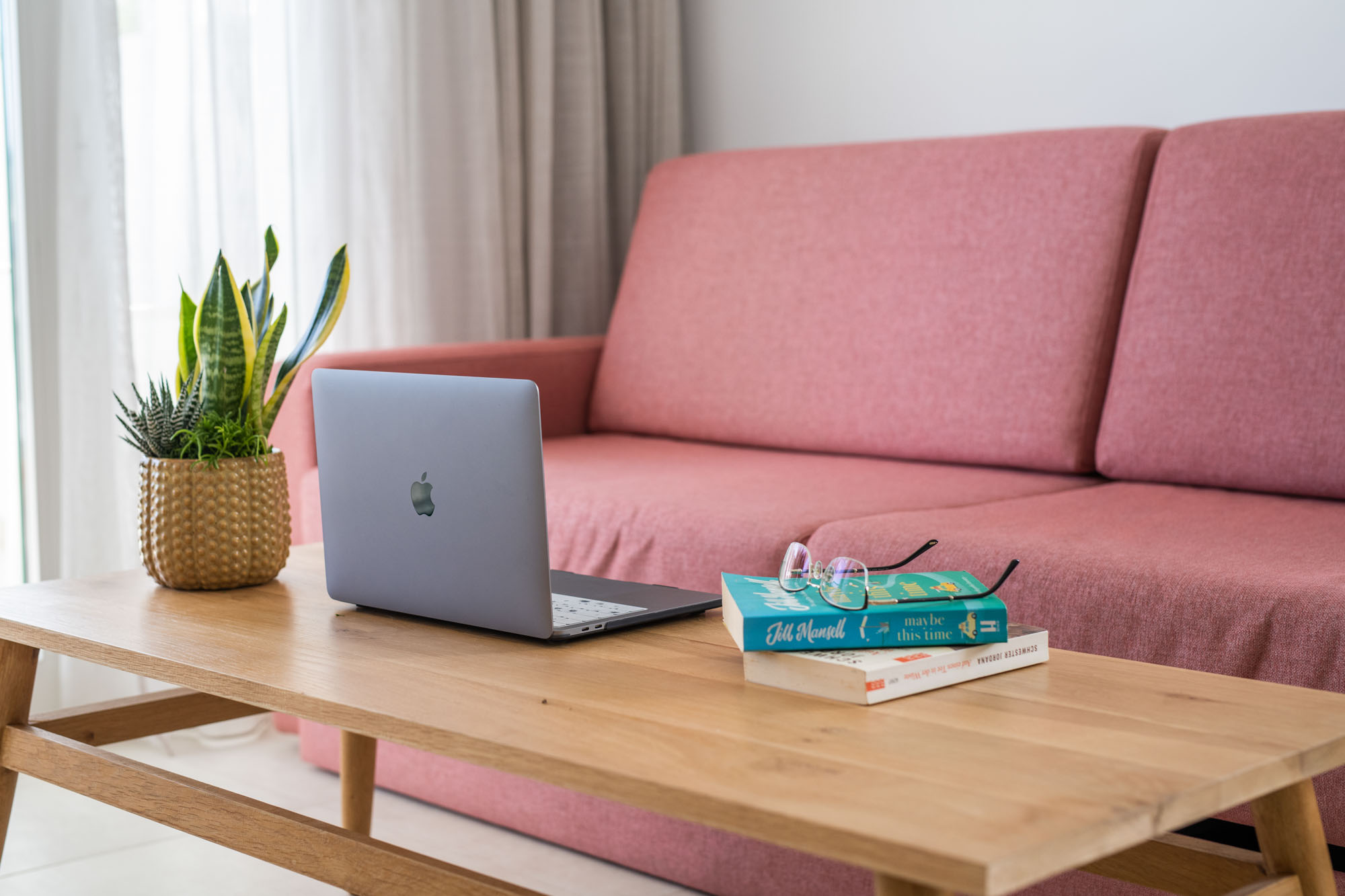 Apartment King Size Bed