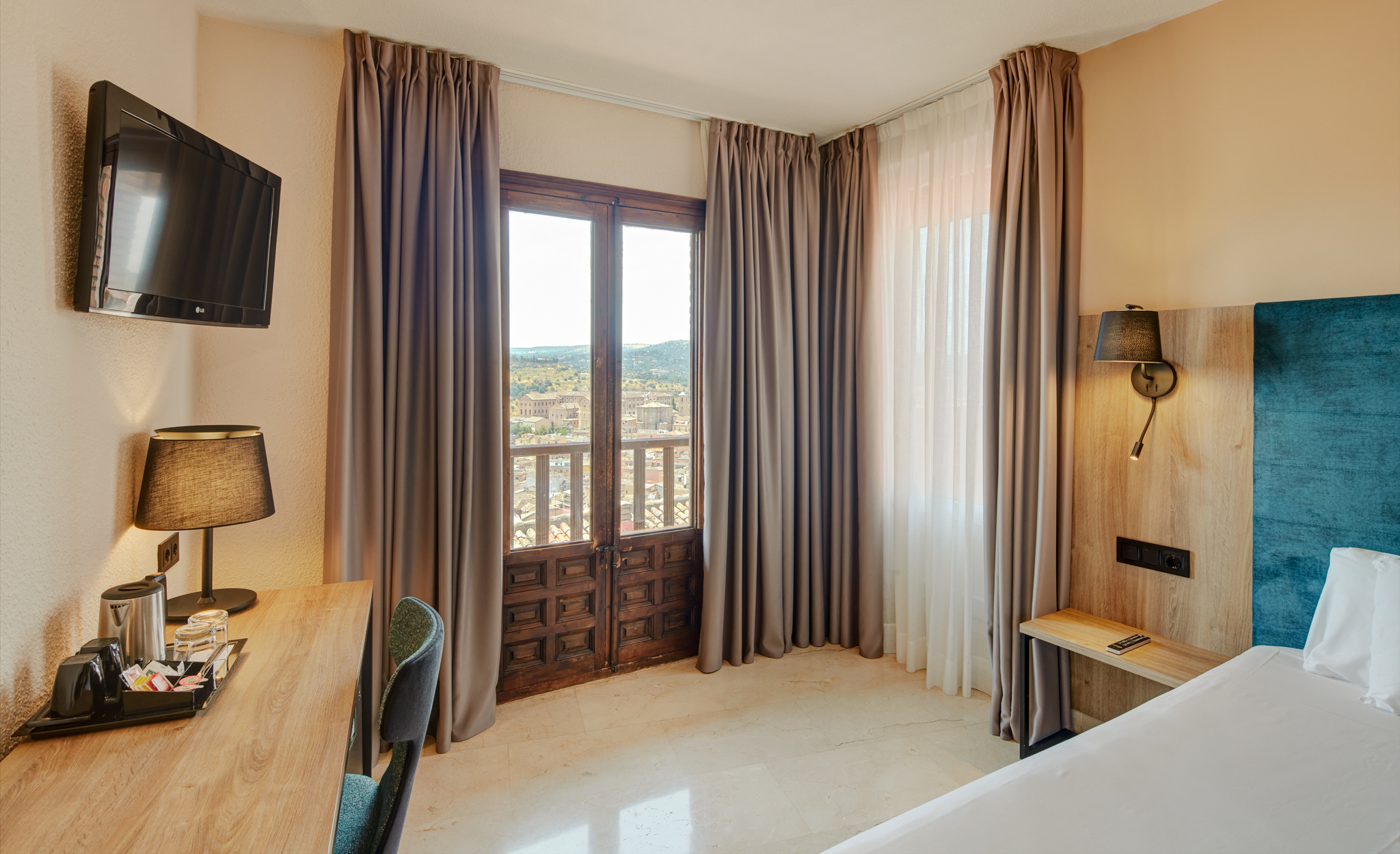 Twin Classic with Views