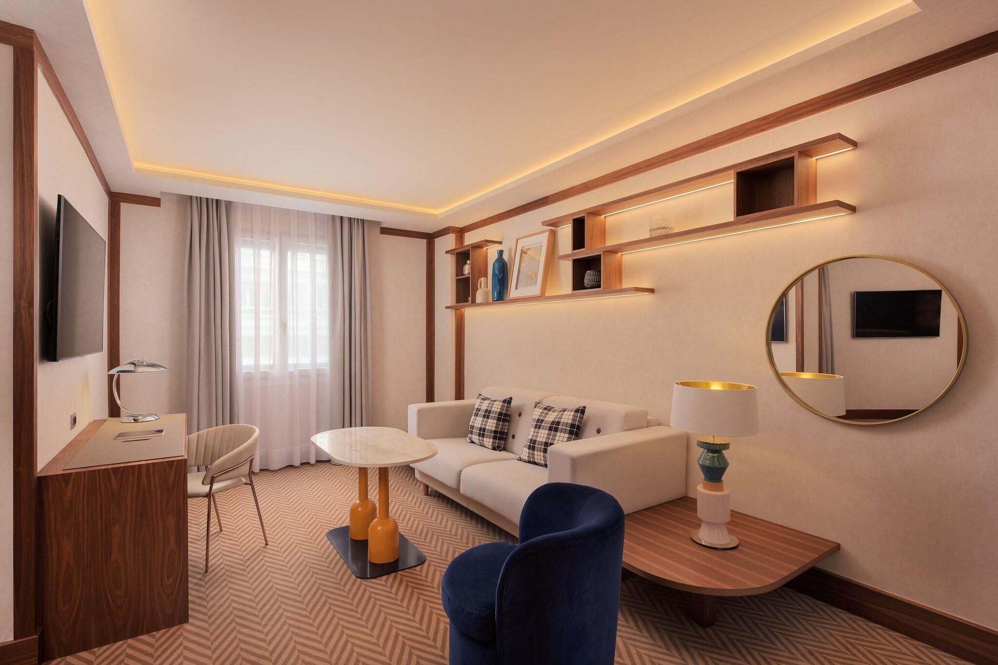 Double Premium King Bed