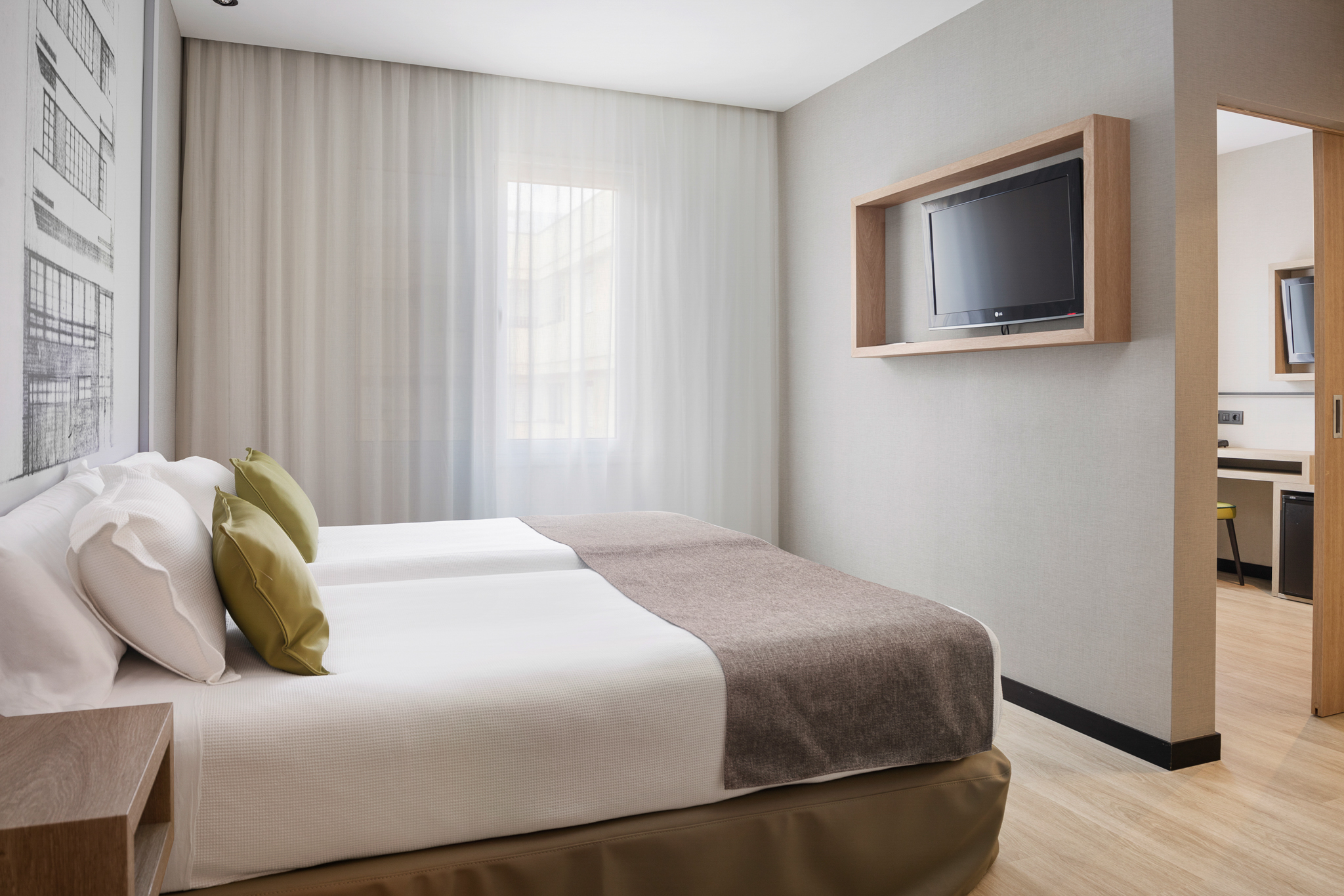 Double Single Superior