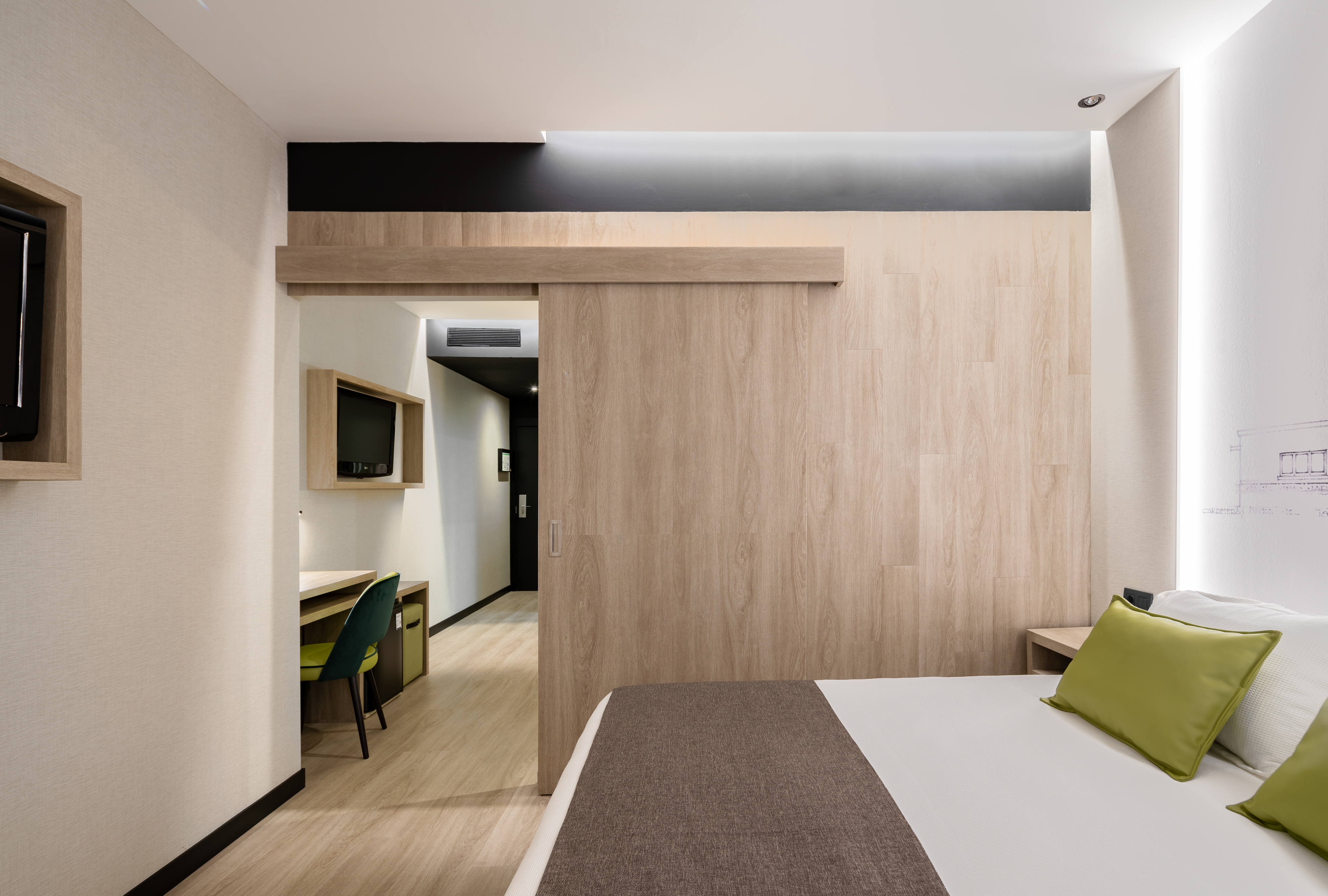 Double Single Superior