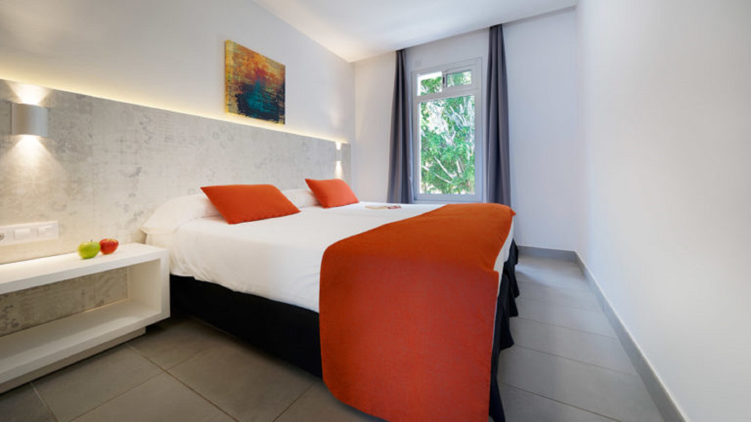 Apartment with Terrace