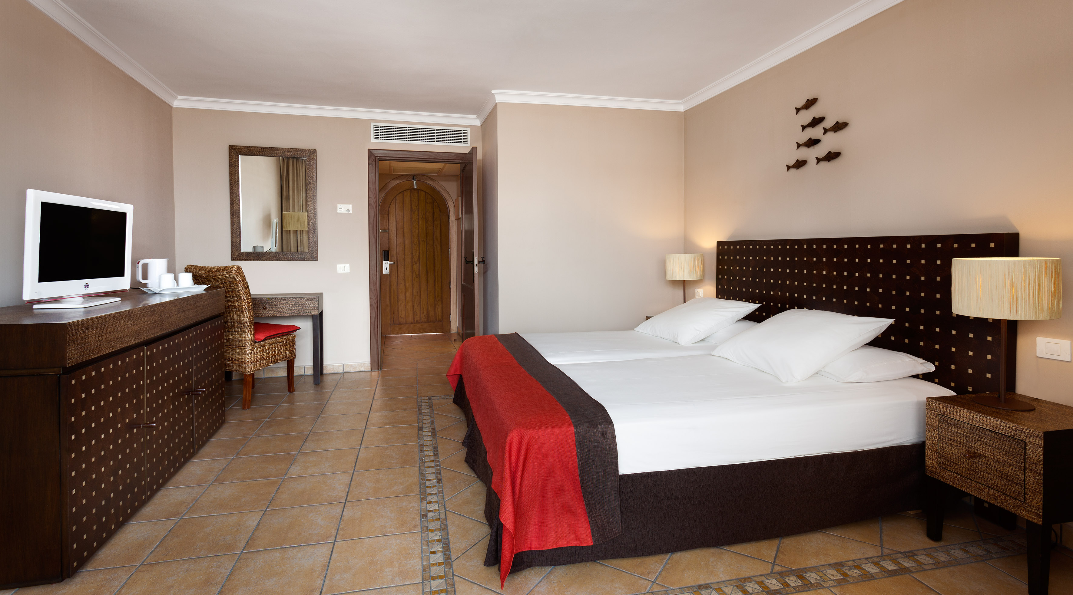 Double or Twin Standard