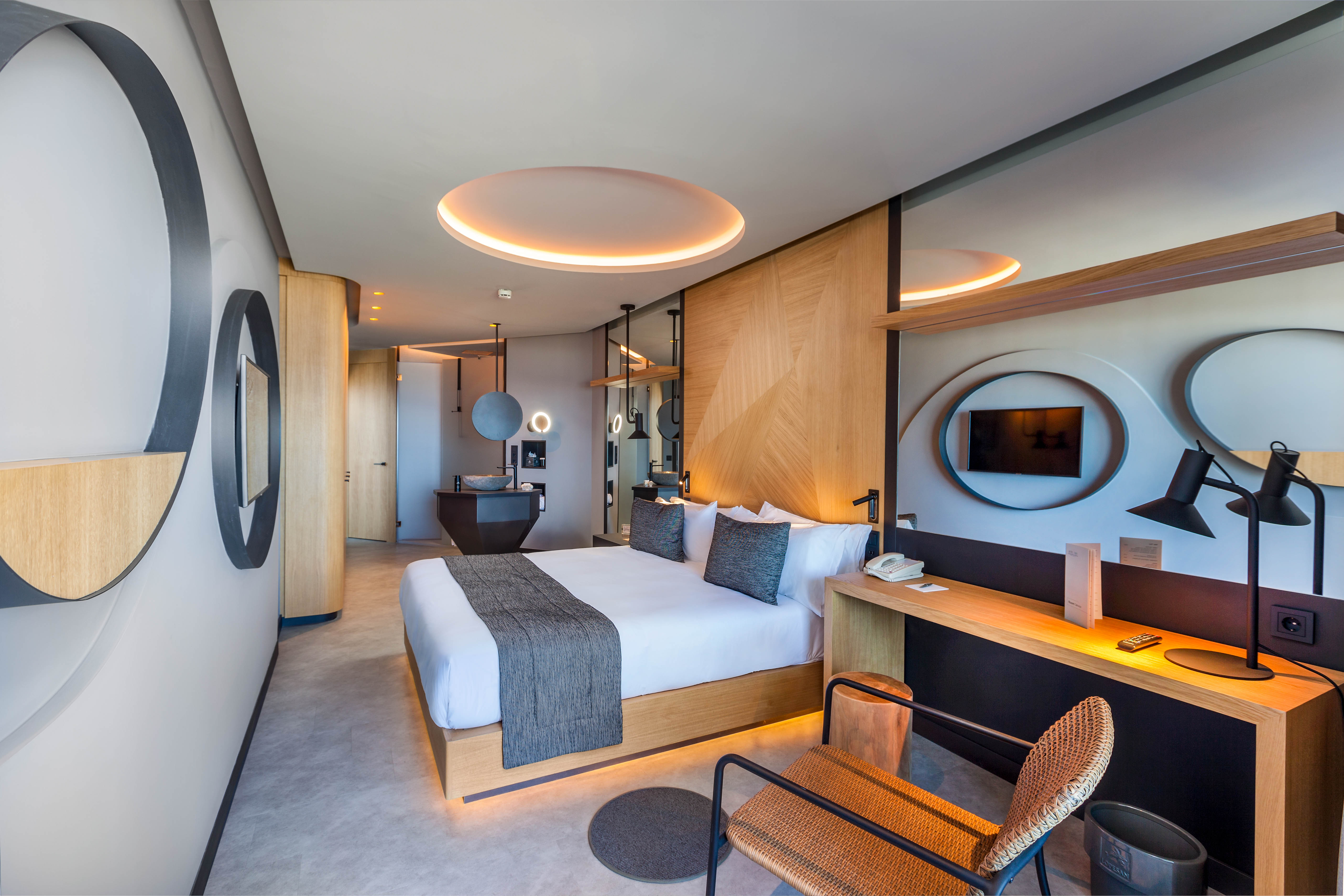 Double or Twin Deluxe with Views