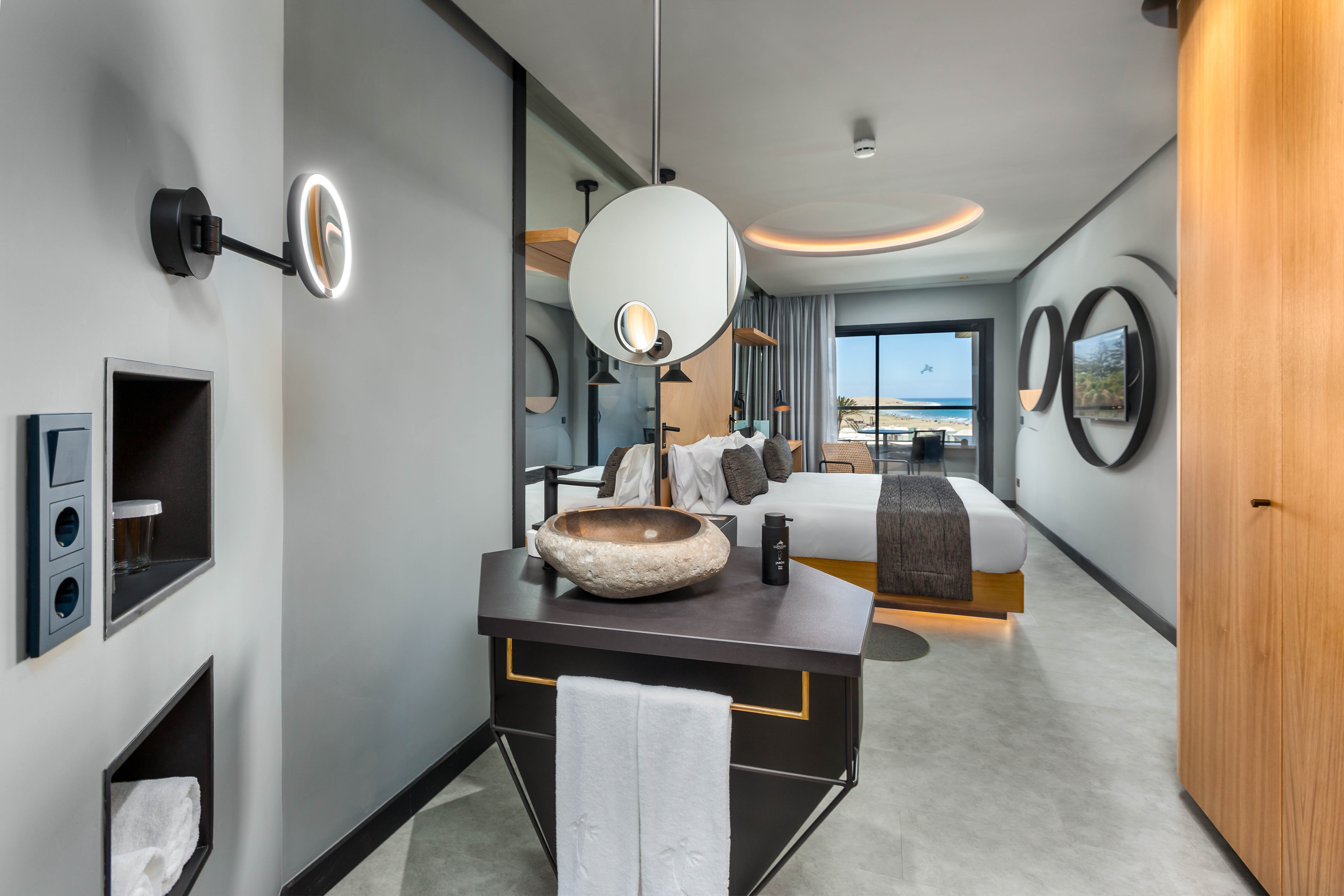 Double or Twin Deluxe with Views