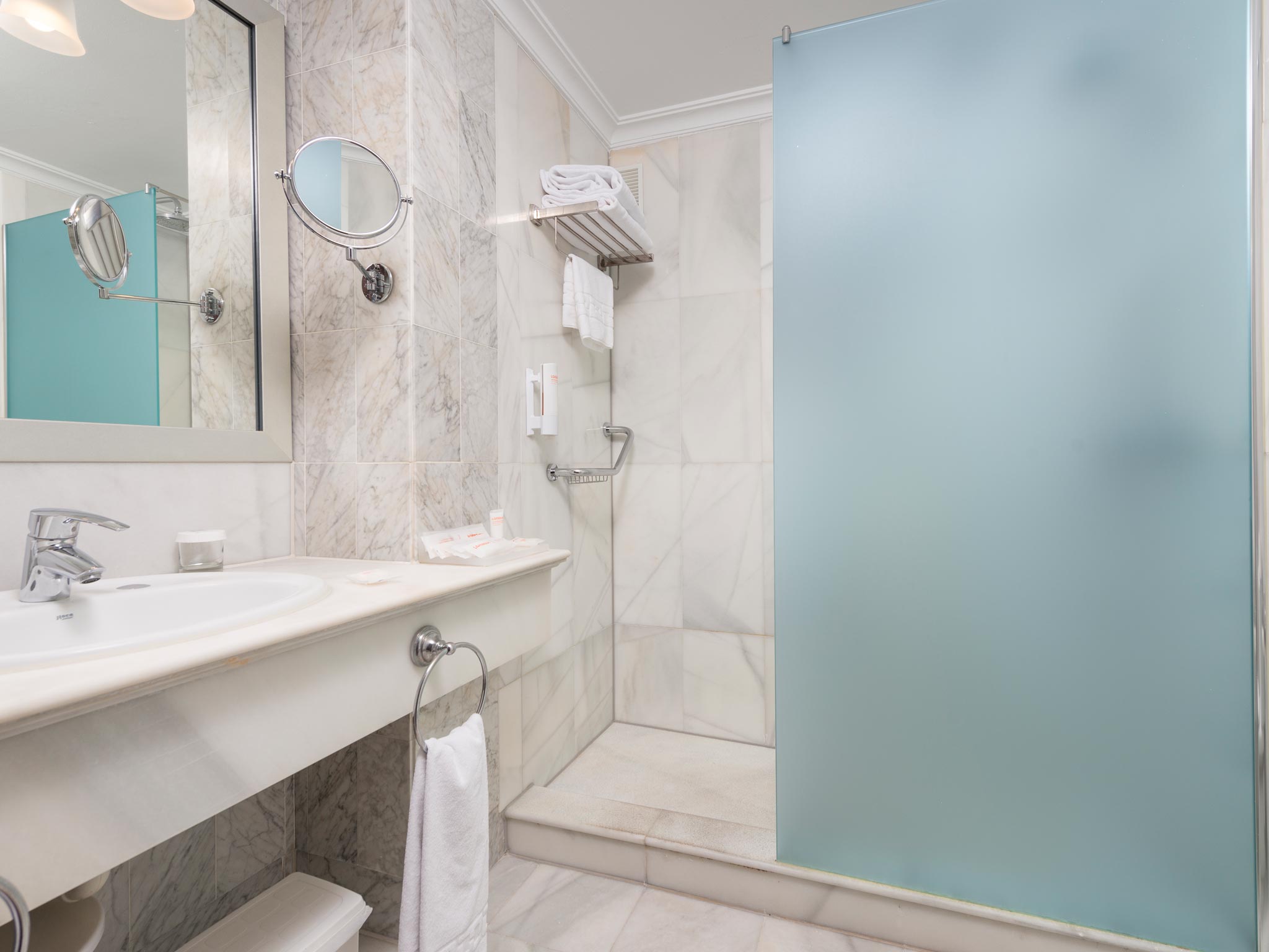 Double or Twin Sea View