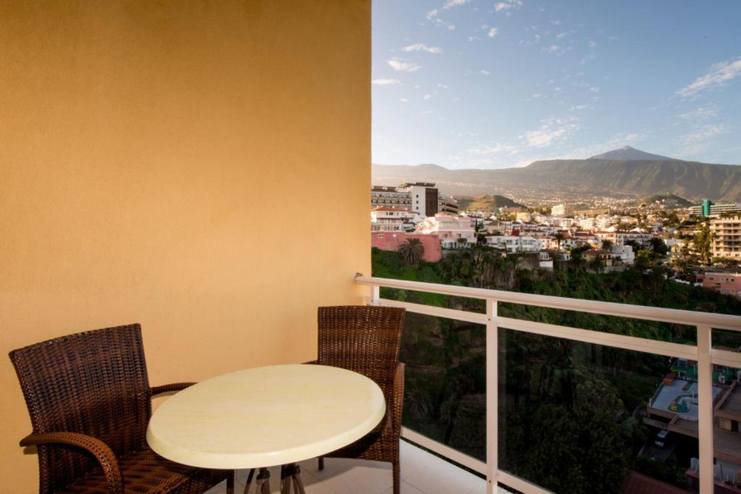 Double or Twin Mountain View