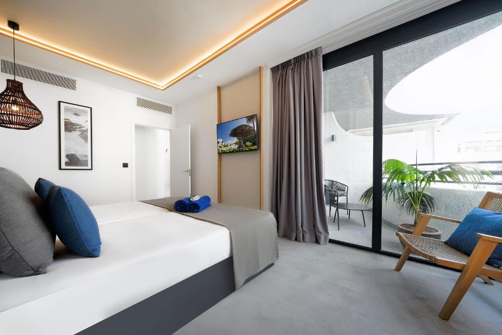 Junior Suite Deluxe Sea View