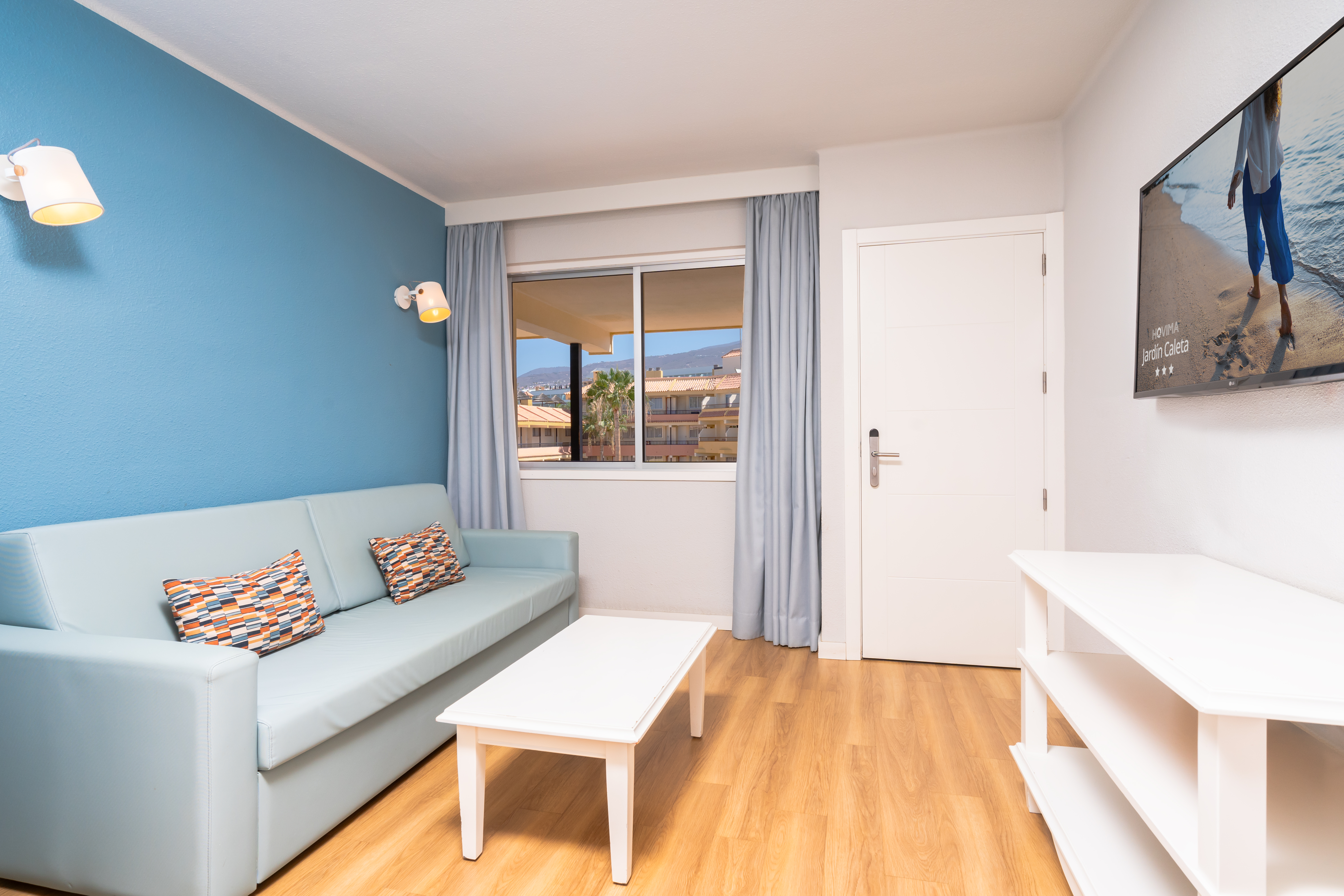 Apartment Deluxe Ocean Front