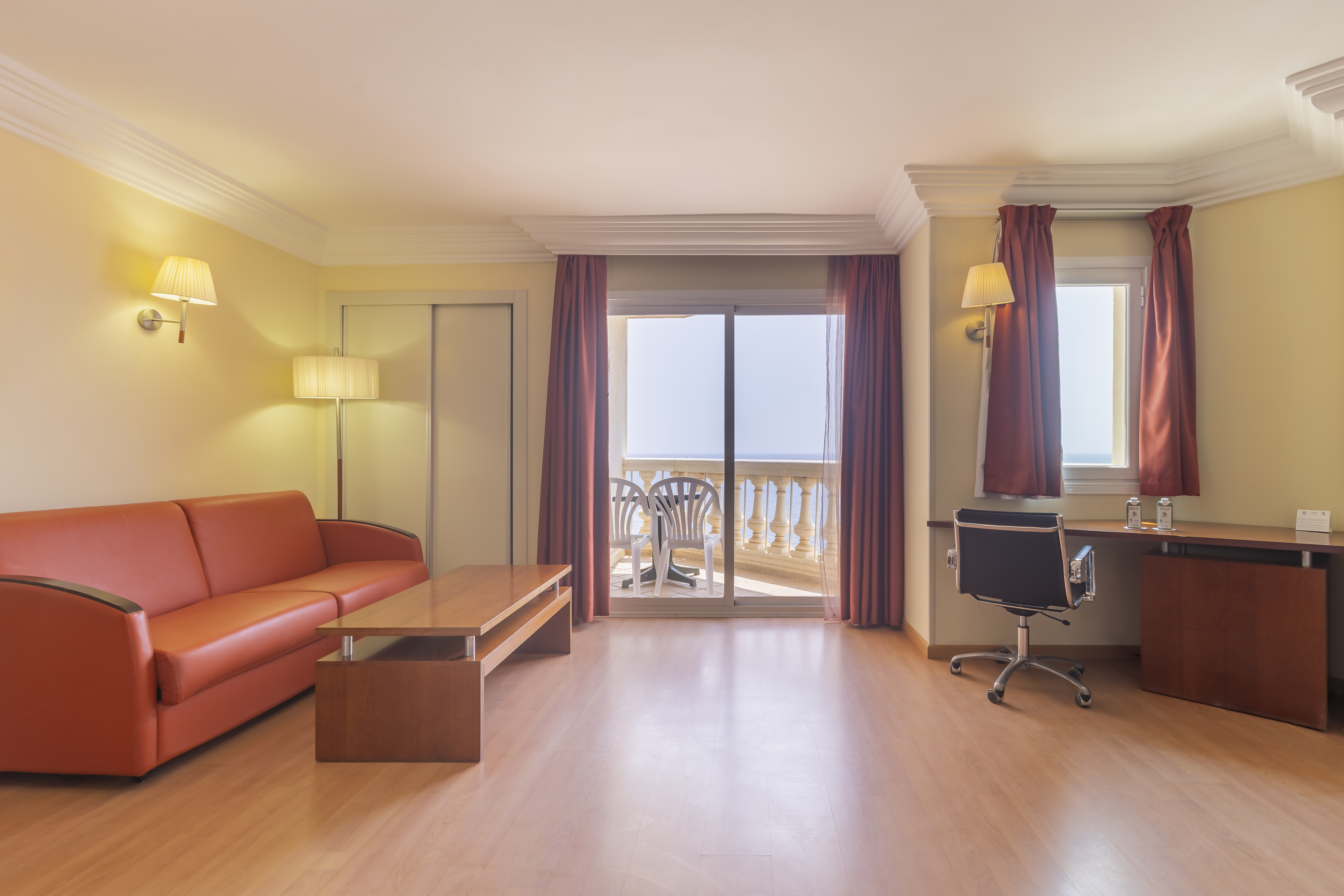 Junior Suite Standard