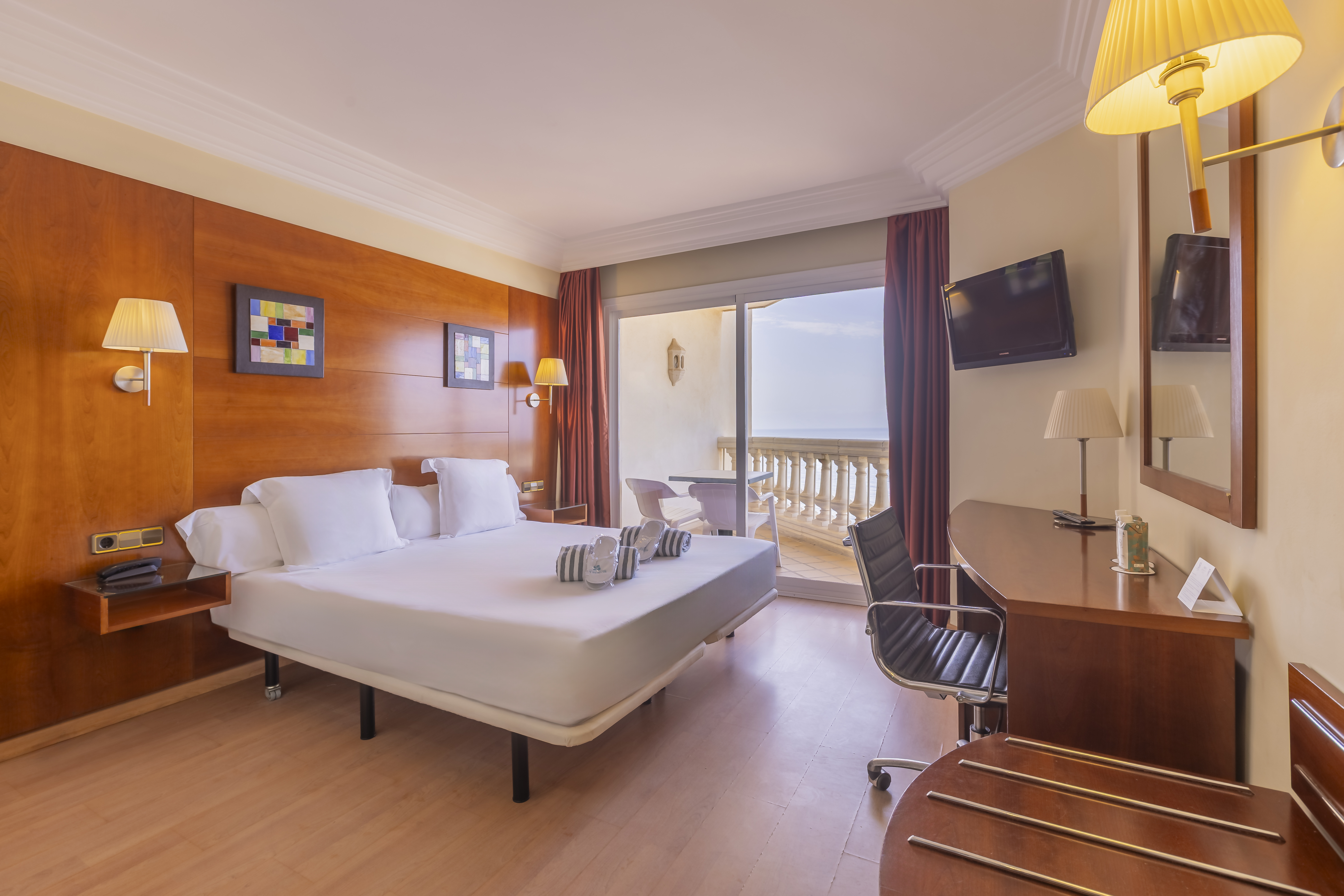 Double or Twin Sea View