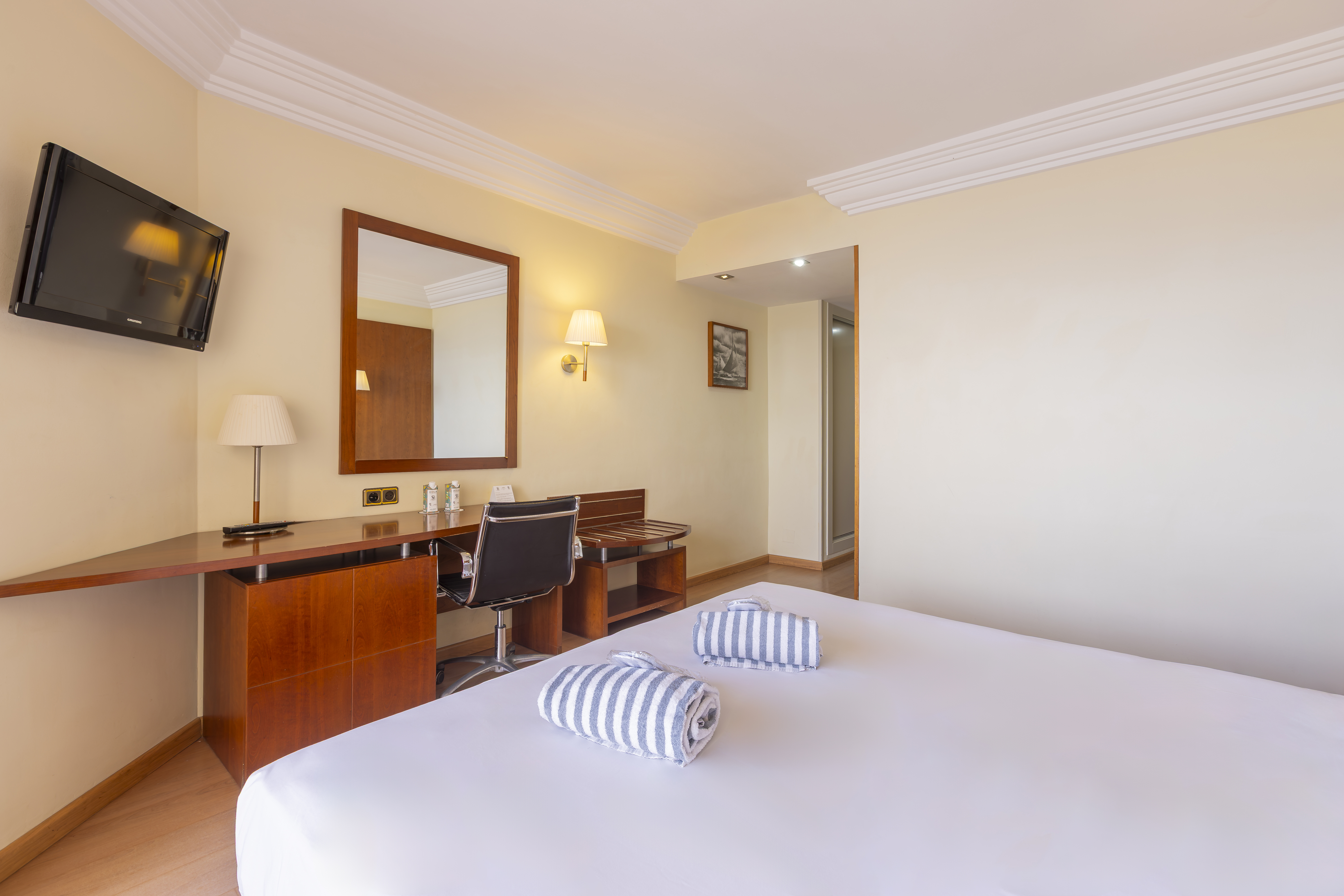 Double or Twin Sea View