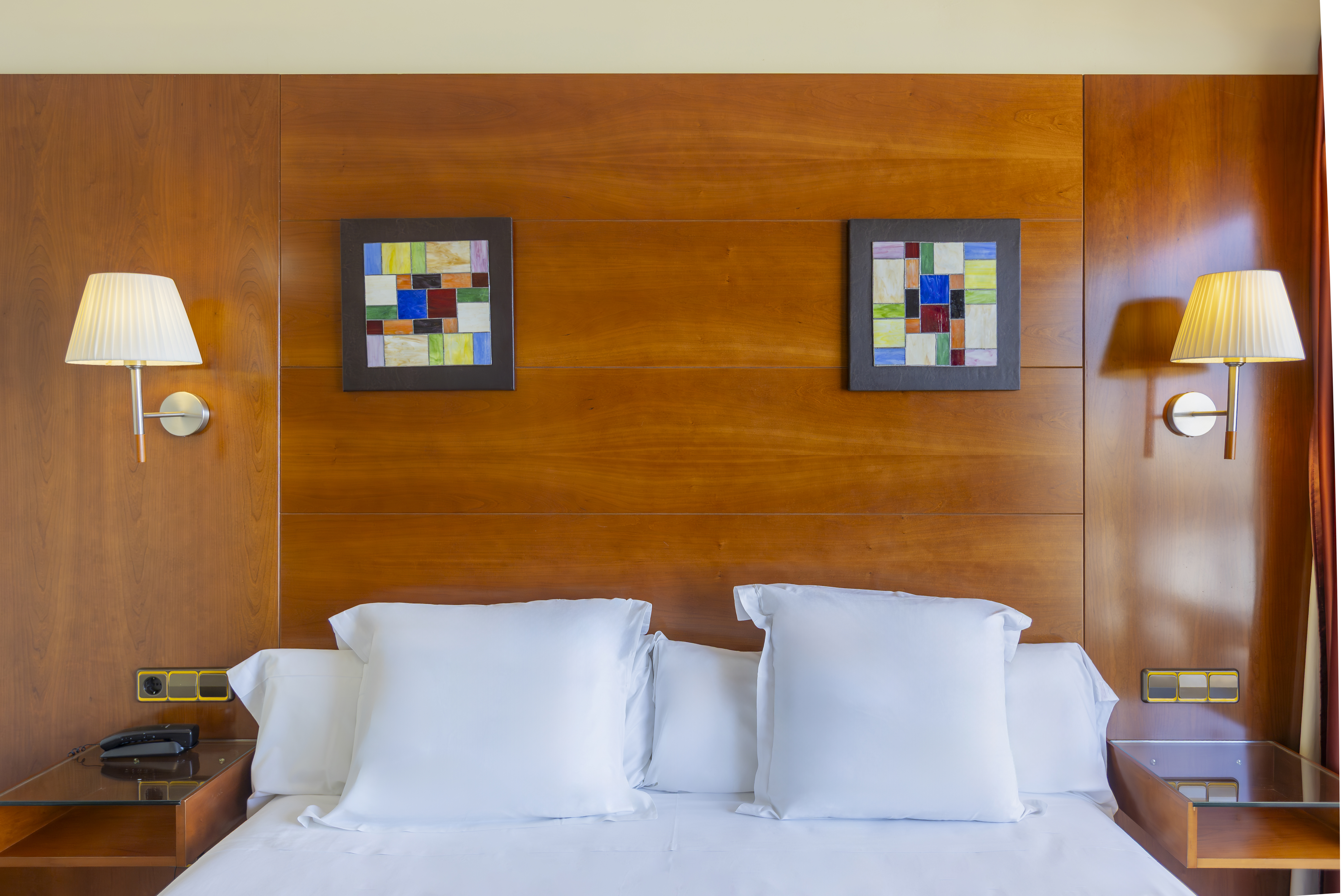 Double or Twin Standard