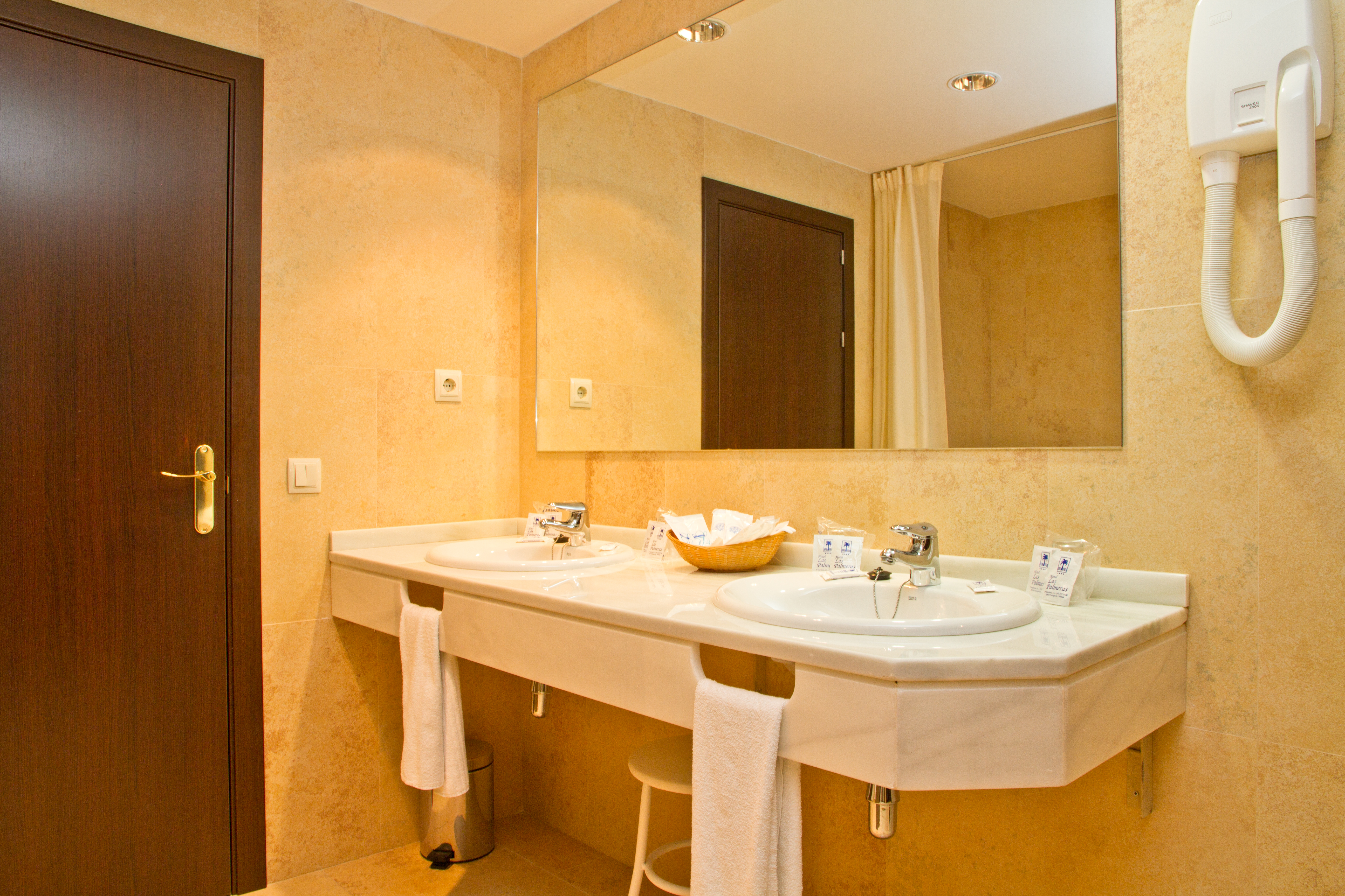 Double or Twin Sea View