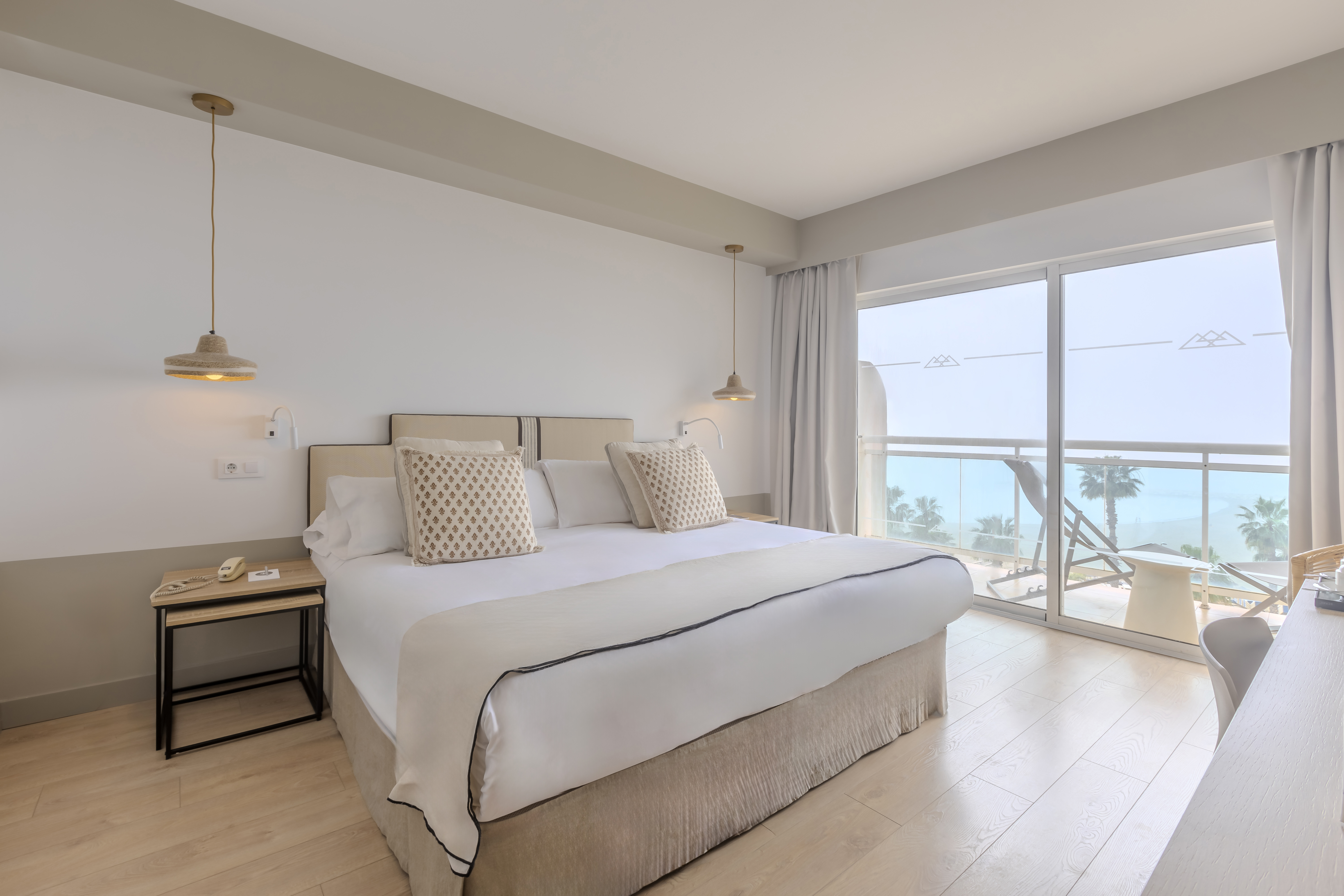 Double Superior Sea View