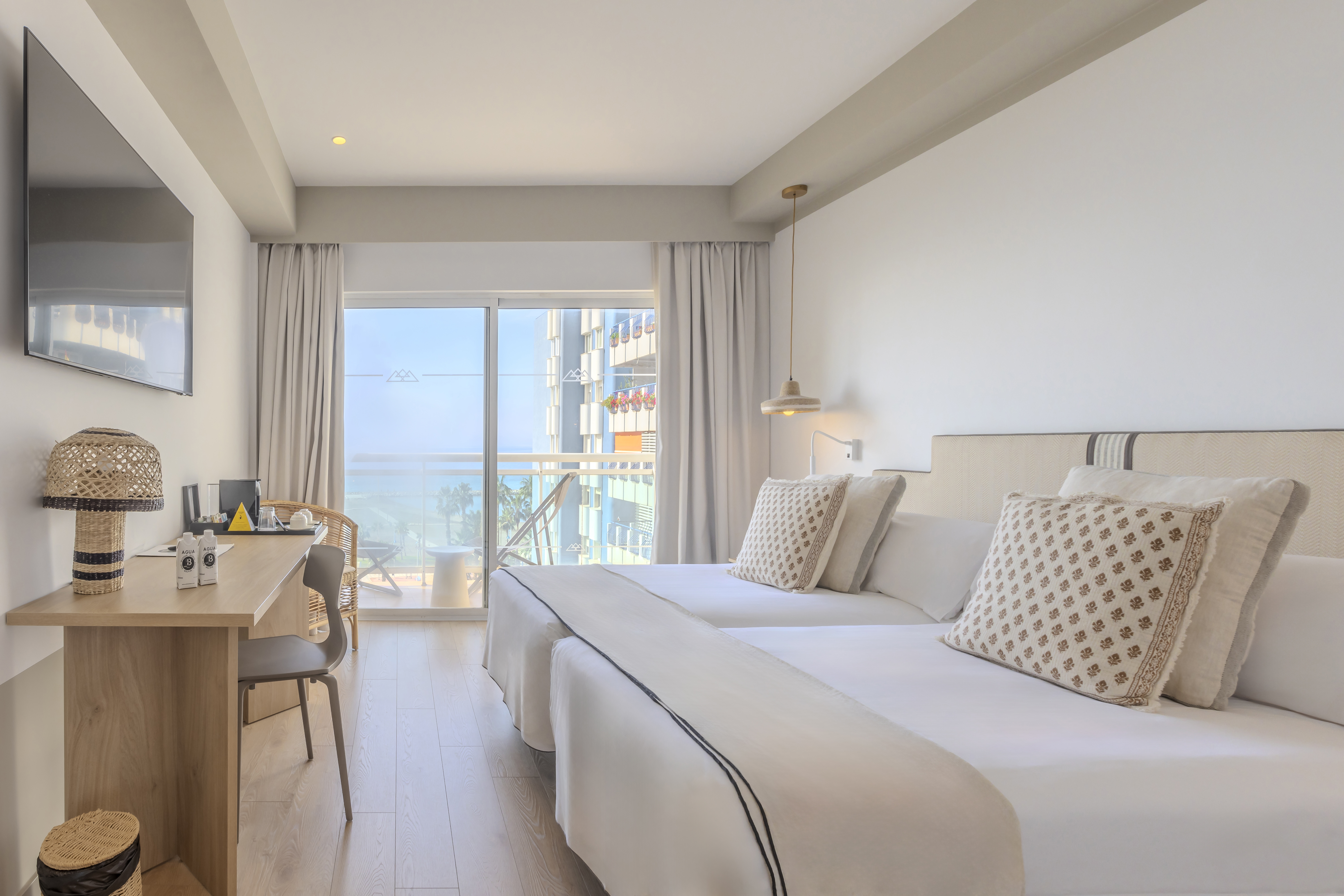 Double Superior Sea View