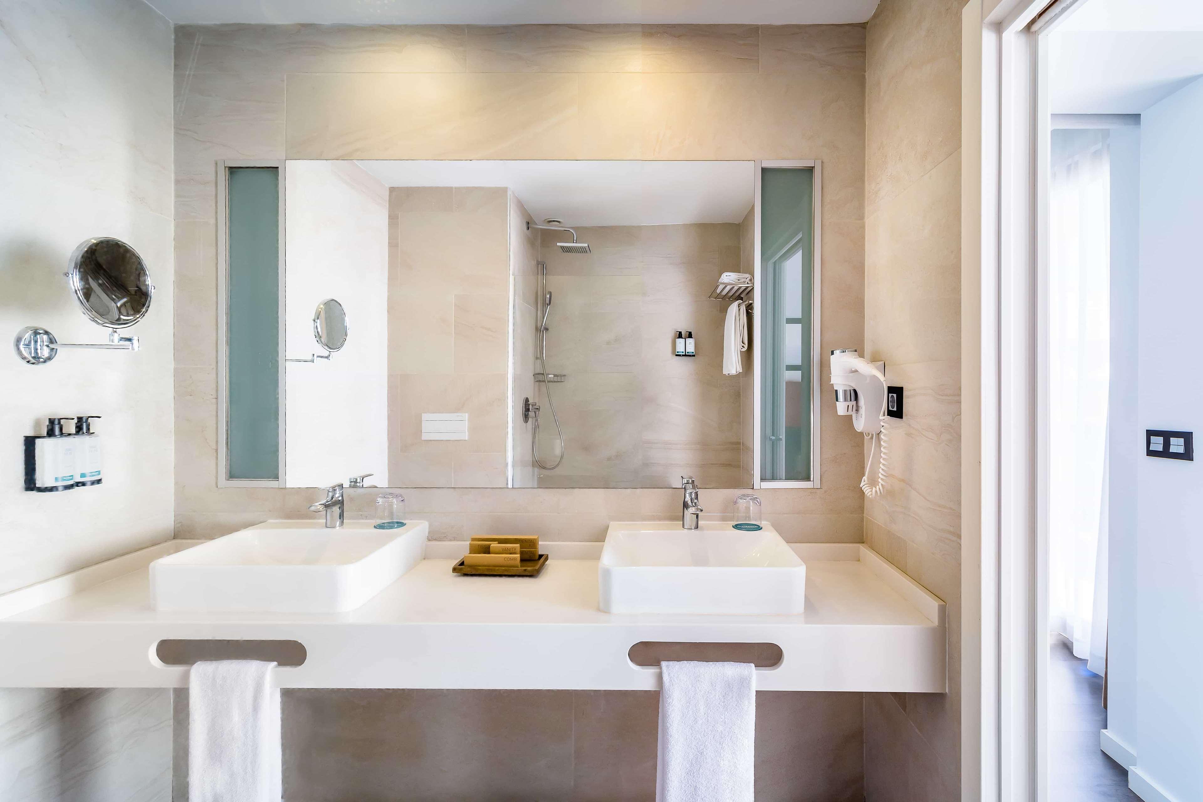 Junior Suite Sea View Capacity 2