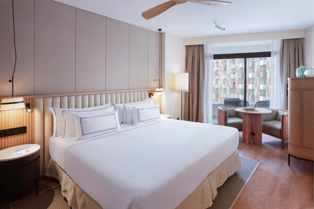 Double or Twin Sea View