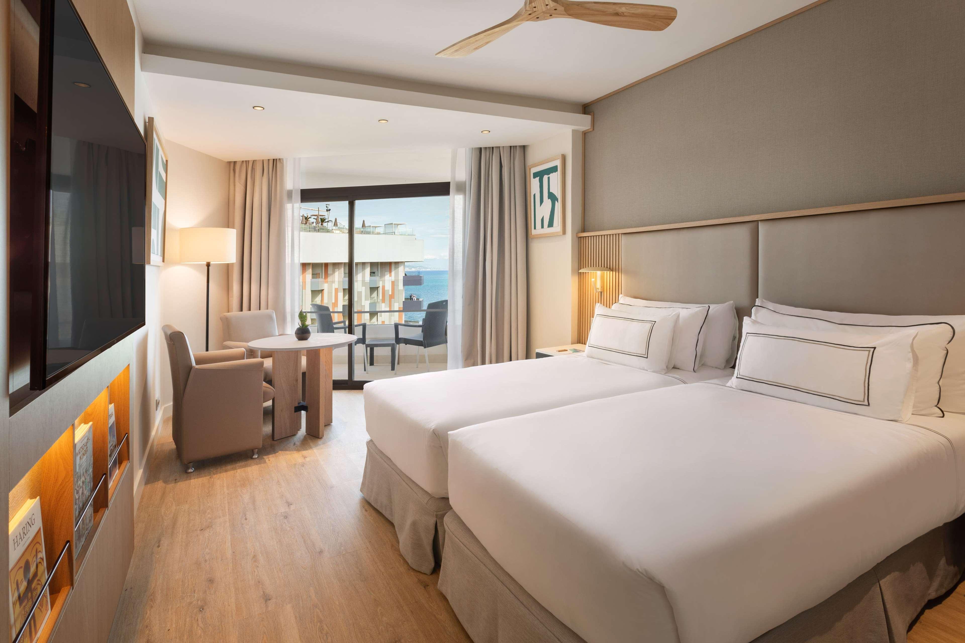 Double or Twin Deluxe