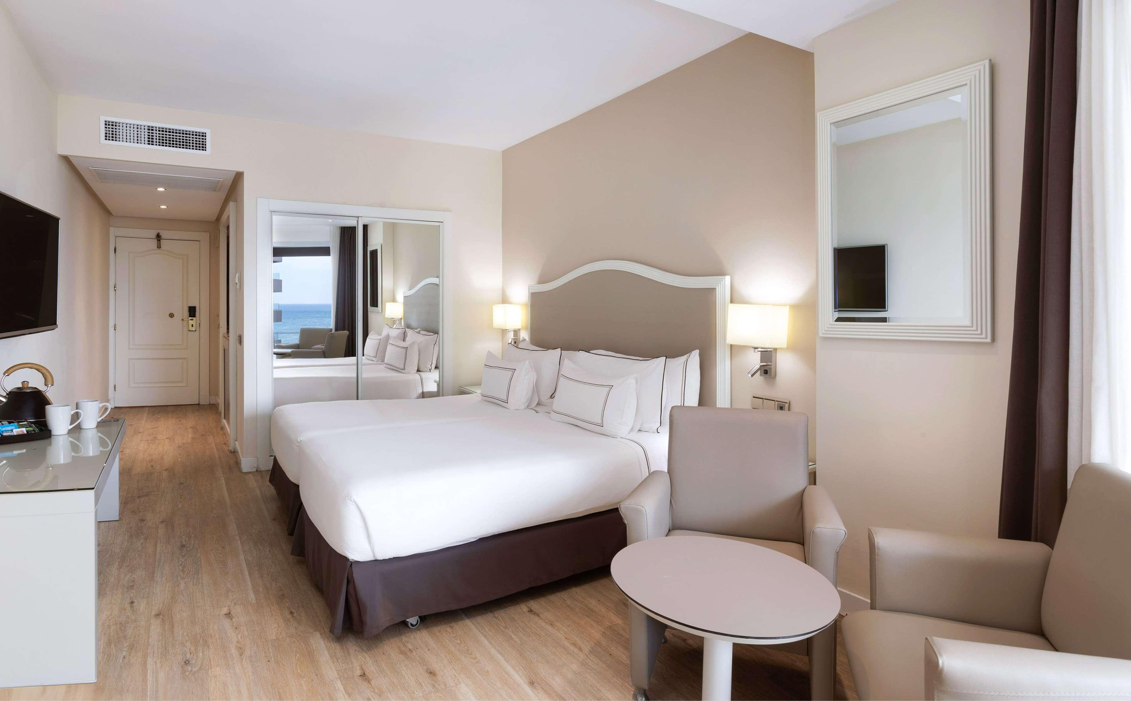 Double or Twin Sea View