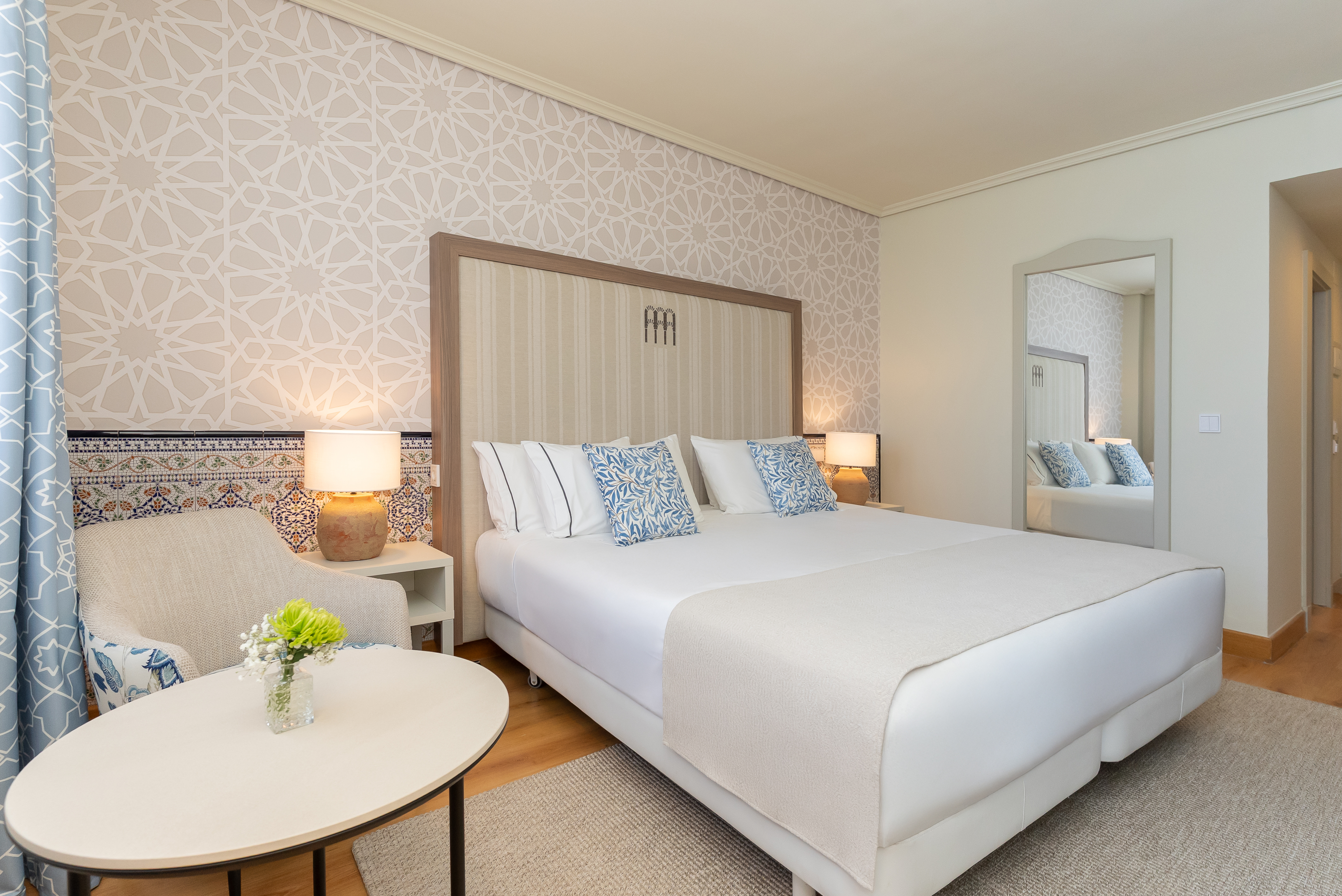 Double Single Superior