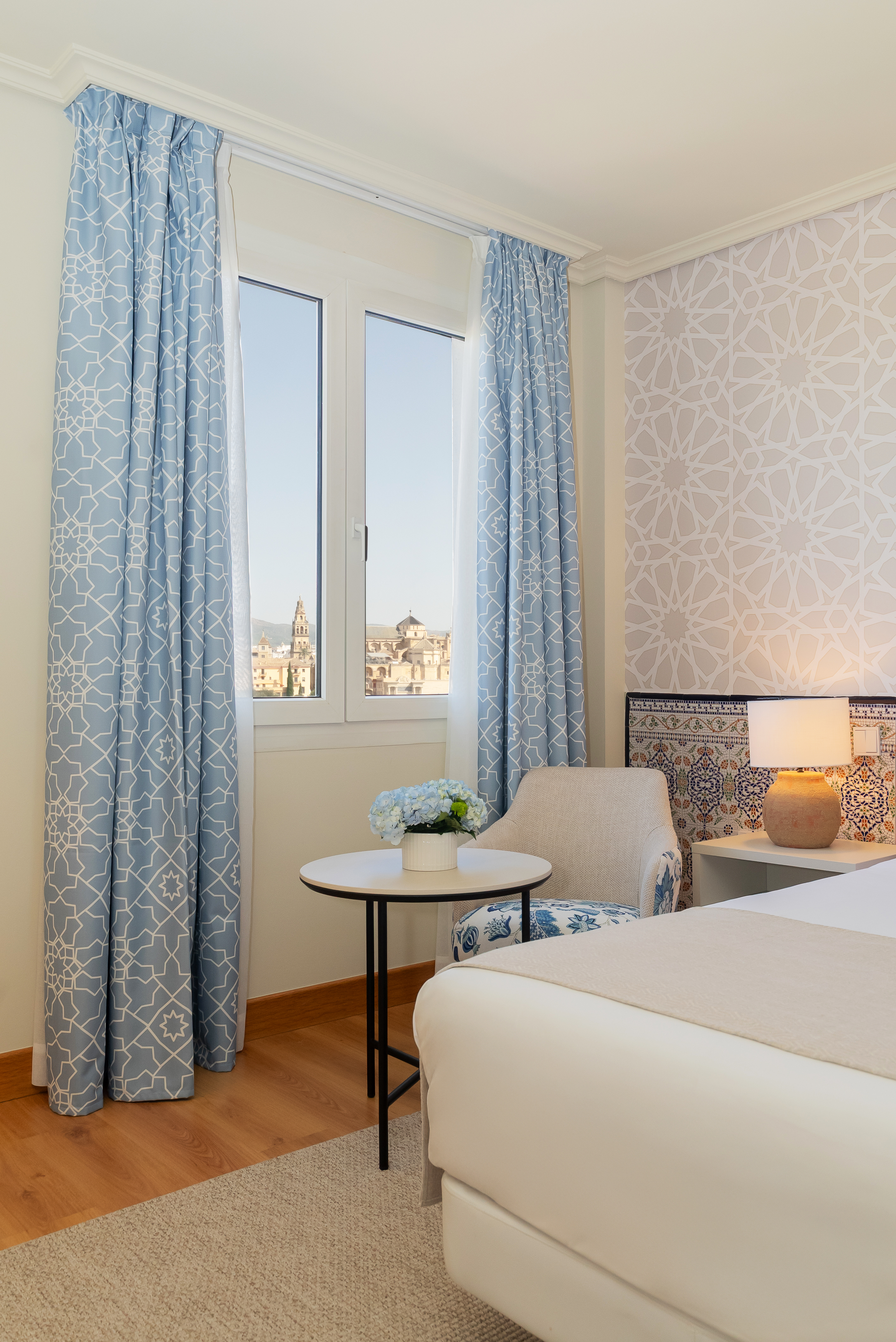 Double or Twin Deluxe