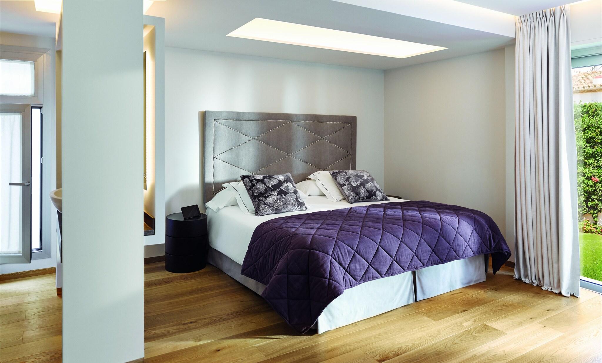 Villa Partial Sea View